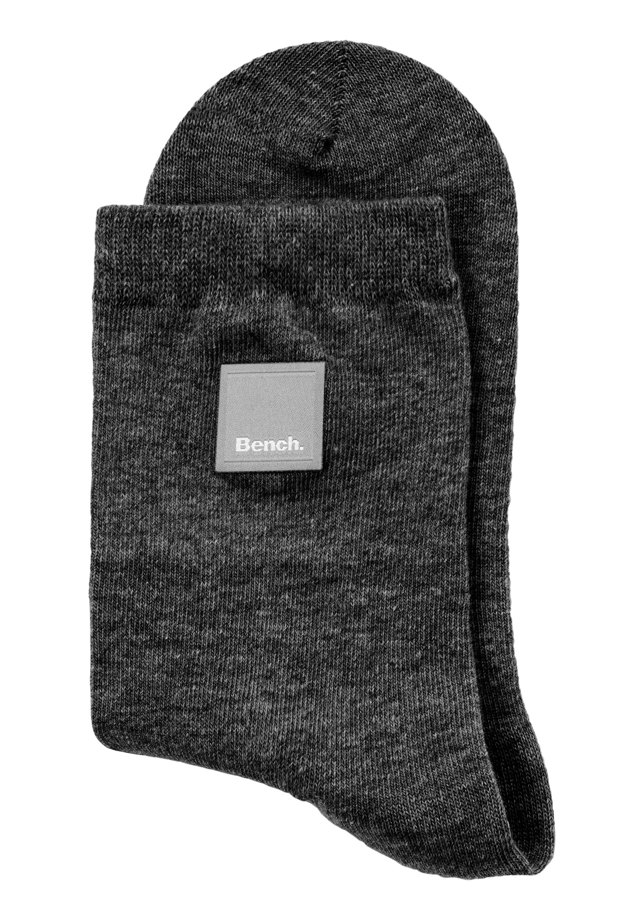 Bench. Basicsocken, (Packung, 4 Paar), mit Weblabel