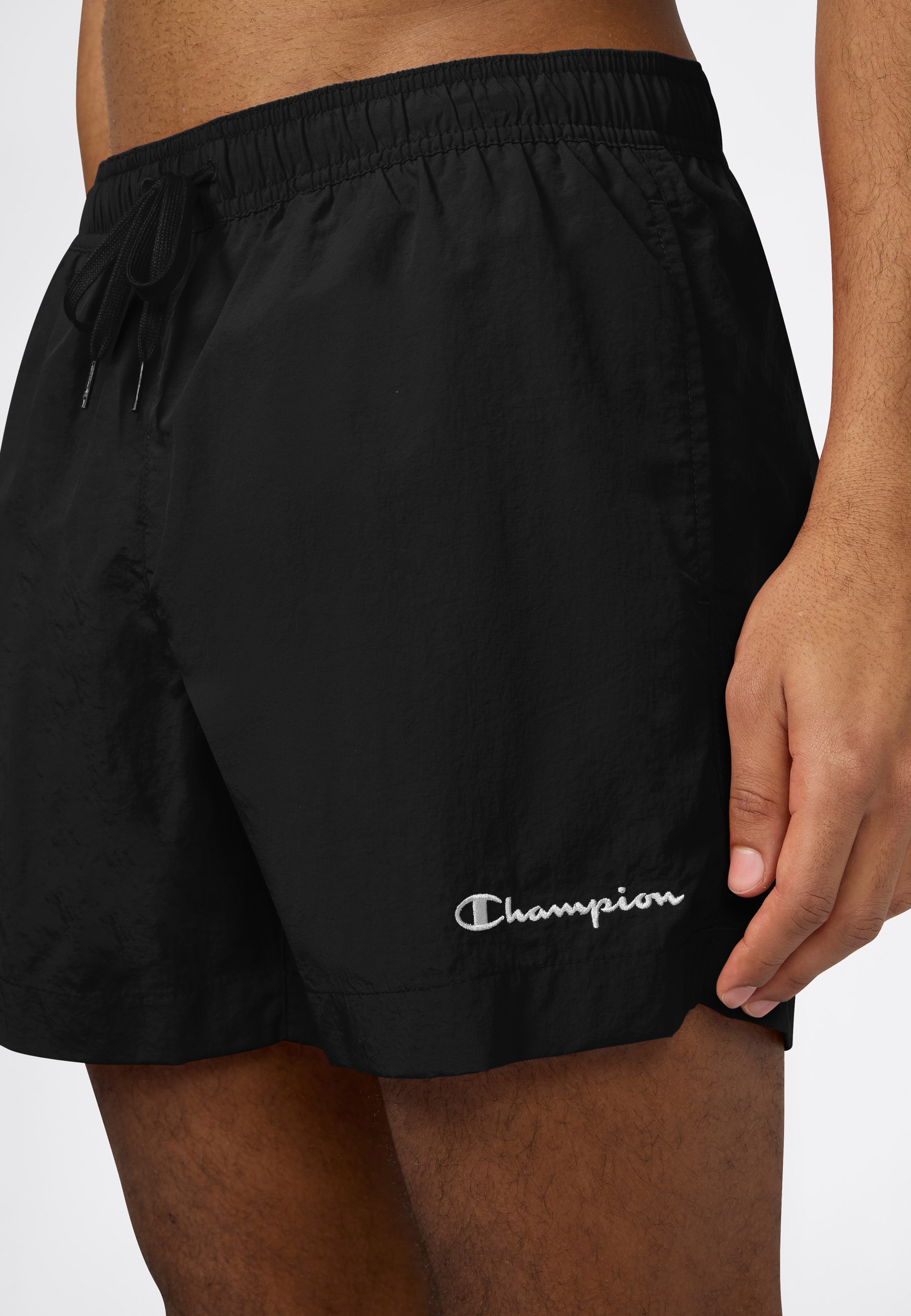 Champion Badeshorts »Beachshort Standard Fit« schnelltrocknend, bequeme Passform, kurzer Schnitt, sportliches Design