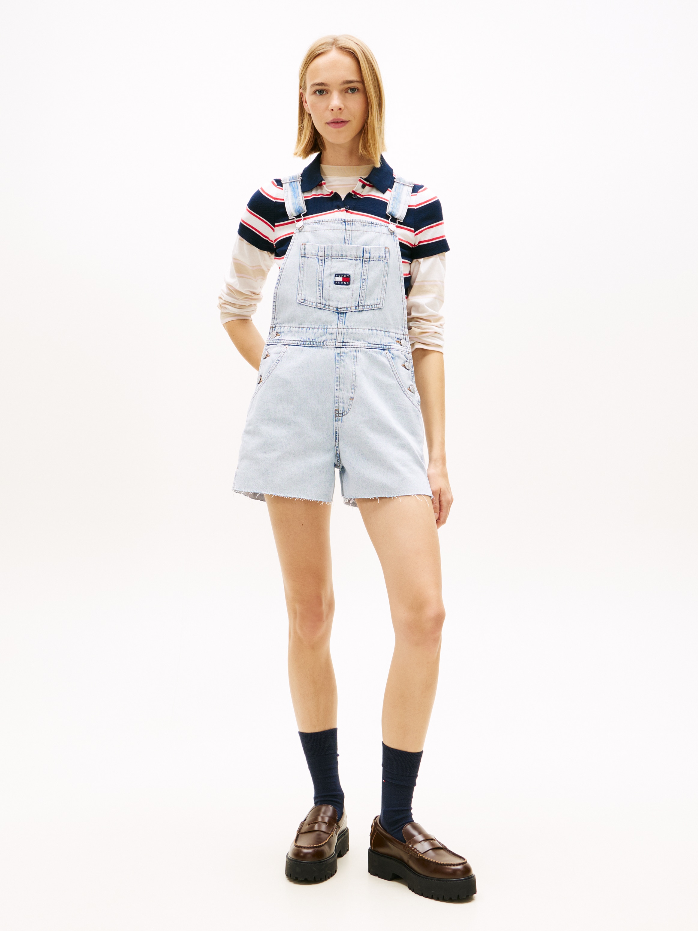 Image of Tommy Jeans Kurzoverall "MIA DUNGAREE SHORT EXT BJ6014" im lässigen Latzhosen-Design