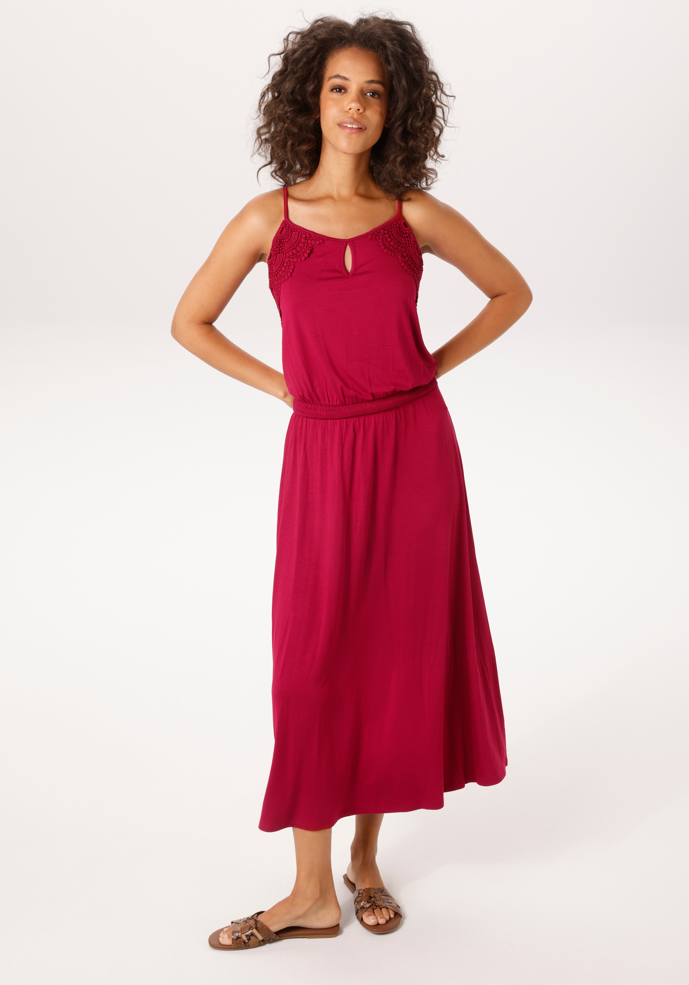 Aniston CASUAL Sommerkleid aufwändig mit Häkelspitze verziert - NEUE KOLLEKTION