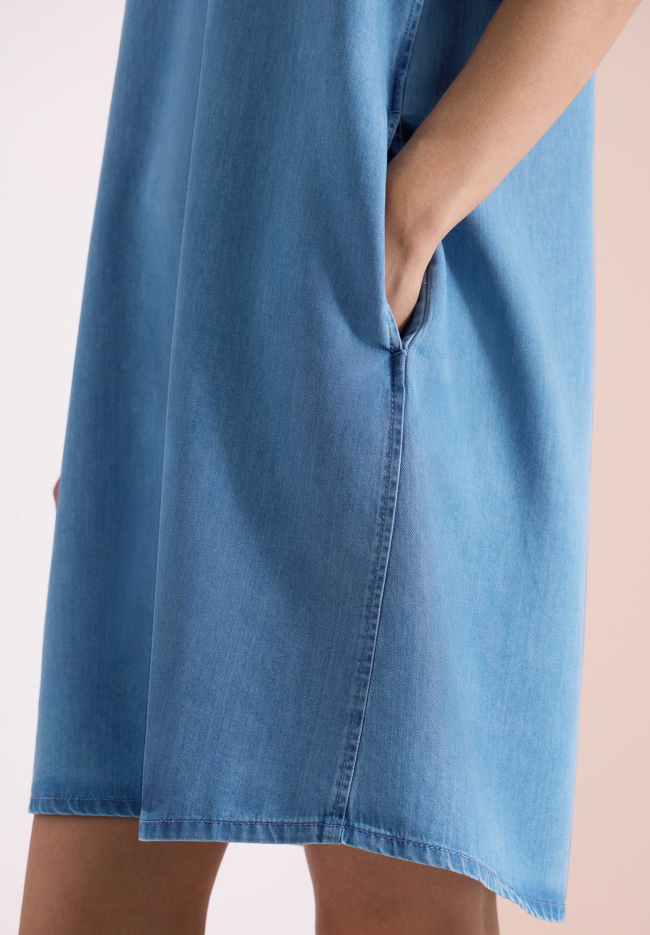 Cecil Robe en jean Sans poches avec encolure en V