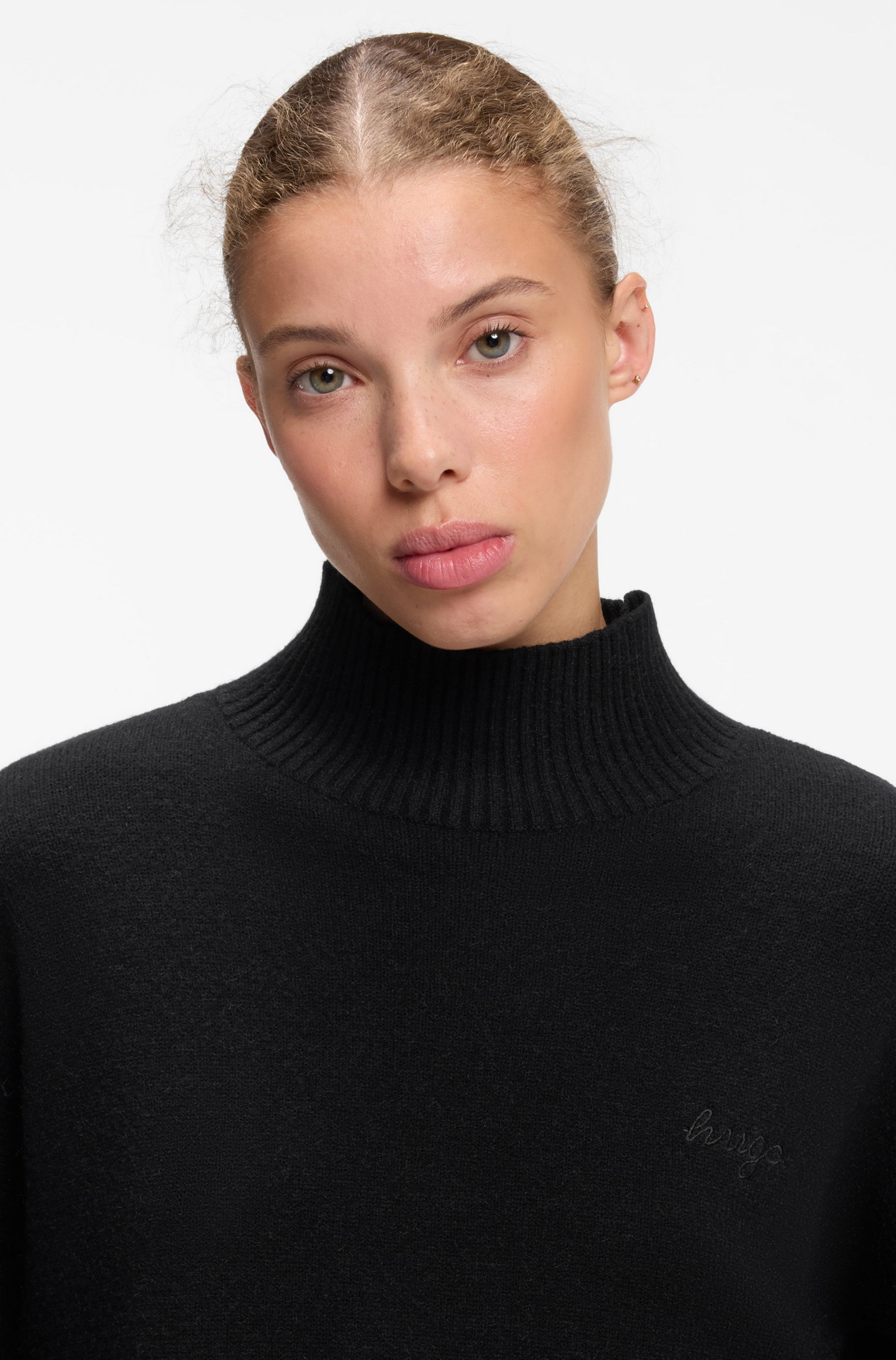 HUGO Stehkragenpullover »Sestya« mit tonaler Logostickerei, Relaxed Fit