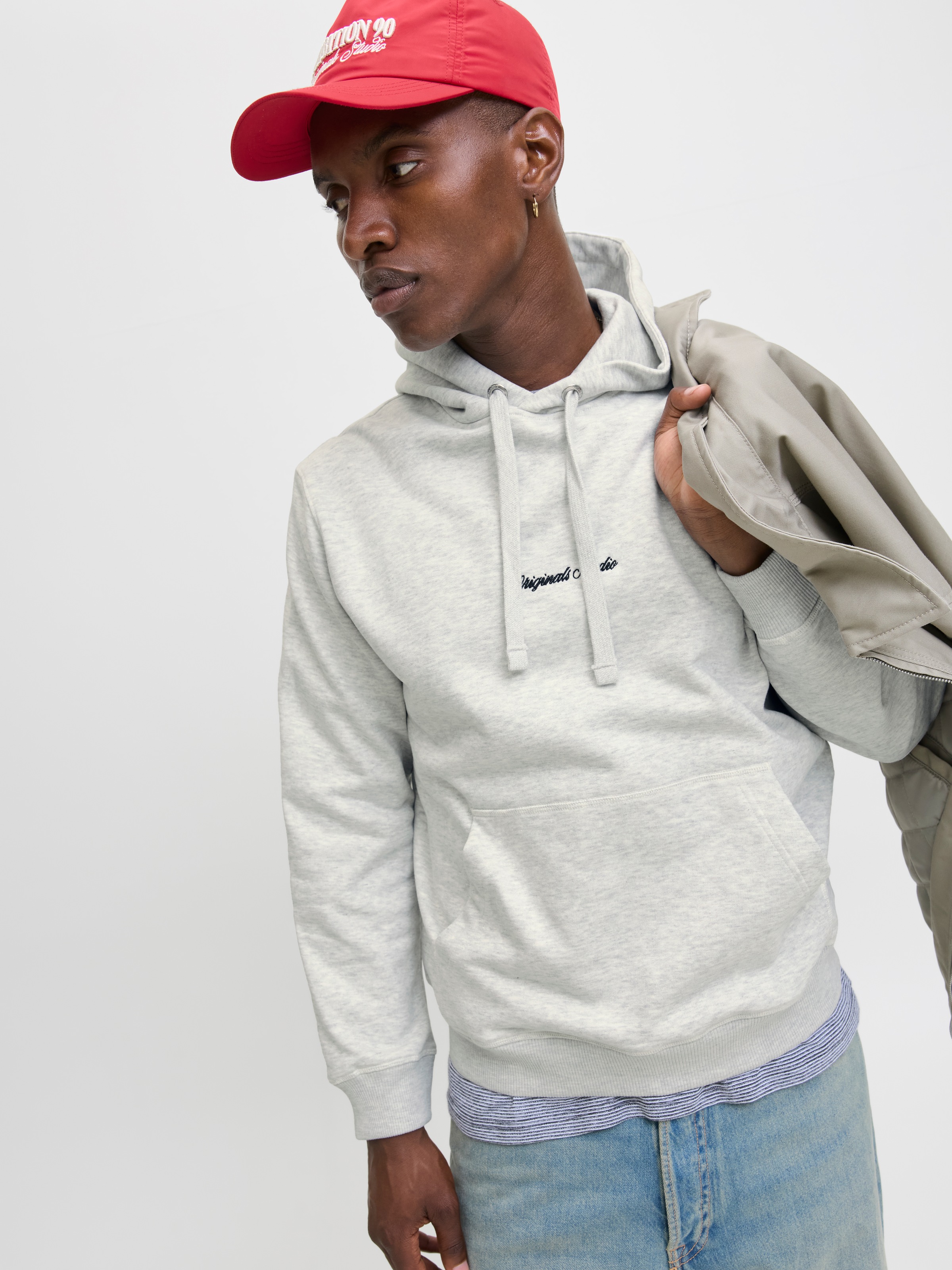 Jack & Jones Kapuzensweatshirt »JORNORREBRO EMB SWEAT HOOD NOOS«, mit Logo Print

