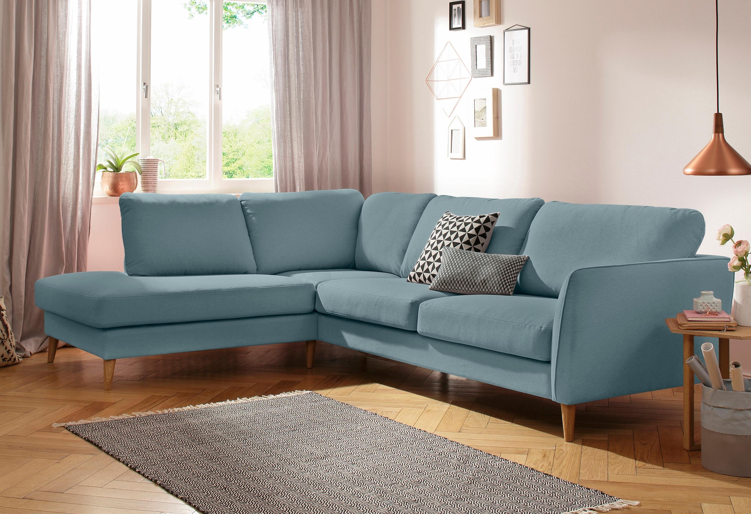 Home affaire Ecksofa »MARSEILLE 278/202 cm, L-Form, Ottom. rechts/links, verschiedene Bezüge«, Massivholzbeine Eiche, Landhausstil, Wellenunterfederung