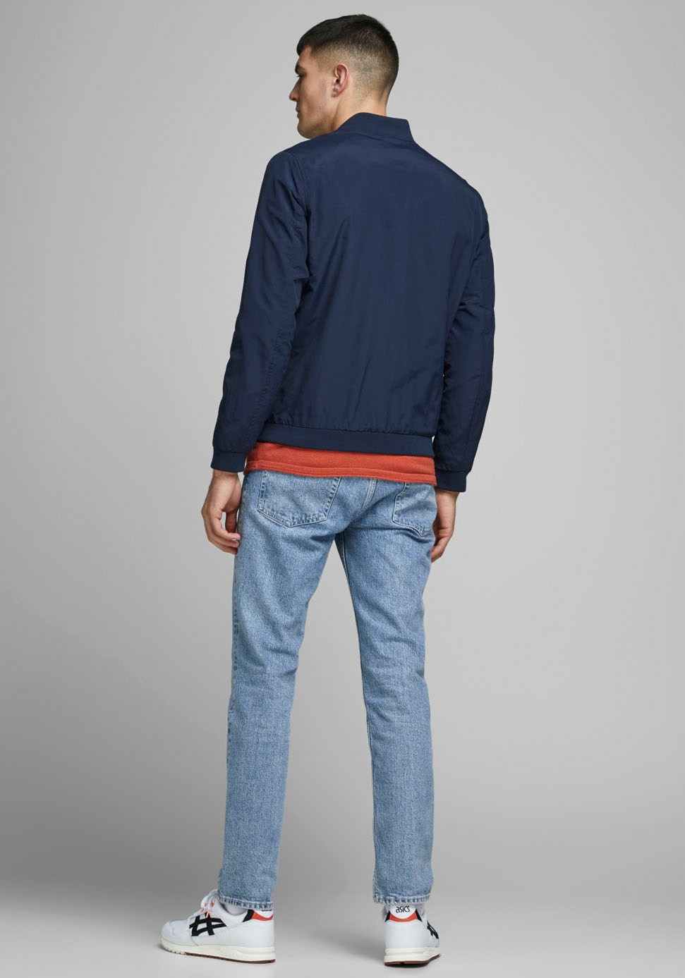 Jack & Jones Bomberjacke »JJERUSH mit geripptem Kragen und Taschen«, unifarben, modisch, regular fit, Polyester, Rundhals