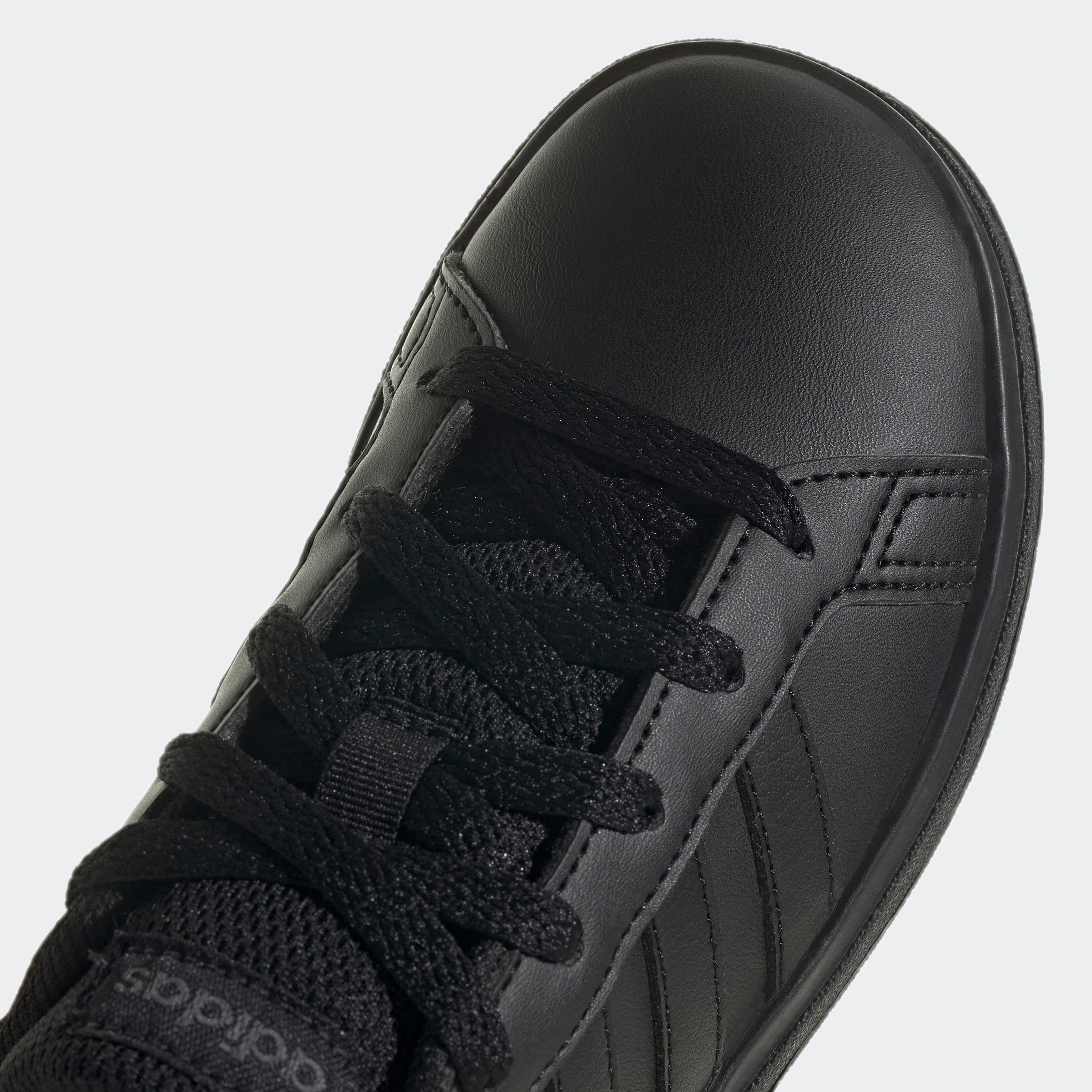 adidas Sportswear Sneaker »GRAND COURT LIFESTYLE TENNIS LACE-UP«, Design auf den Spuren des adidas Superstar