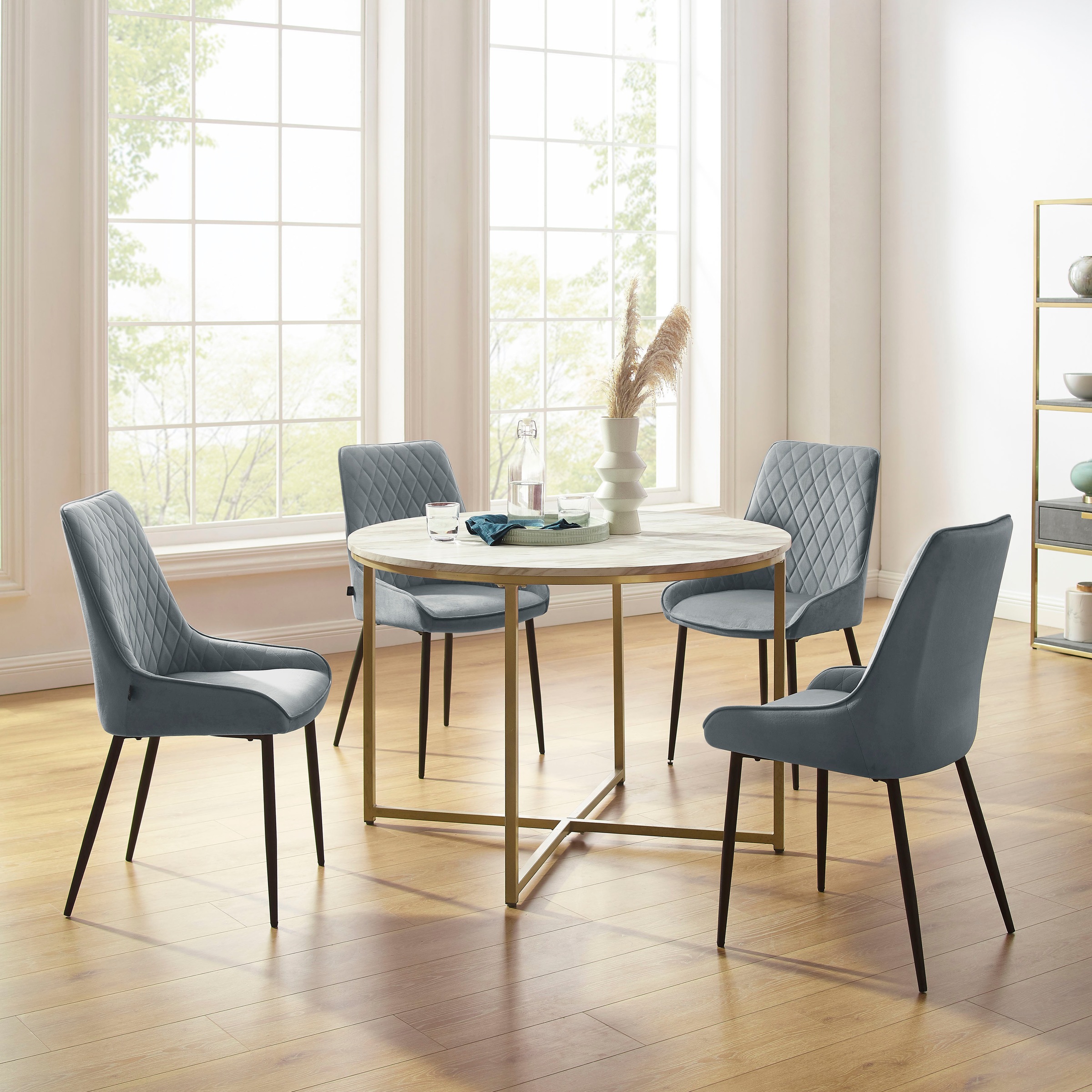 Leonique Esszimmerstuhl »Tournebu«, 2 St., Veloursstoff, Sitz und Rücken gepolstert, Velourstoff mit Steppung, Sitzhöhe 45 cm