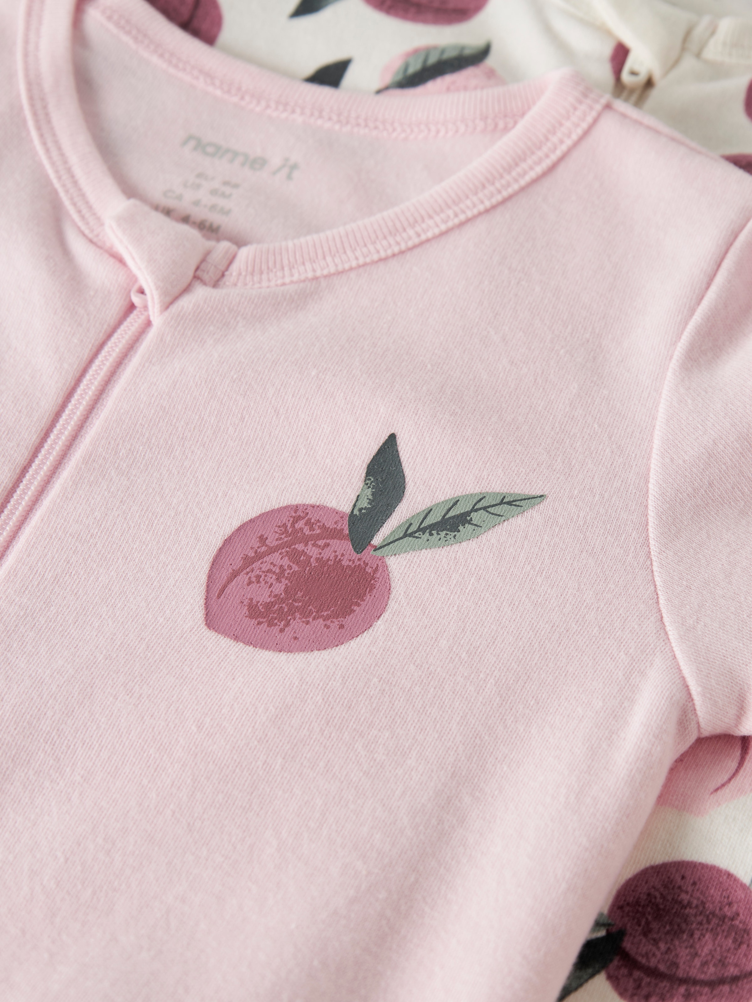 Name It Pyjama »NBFNIGHTSUIT 2P ZIP FF PEACHES NOOS« Paquet, 2 Coton