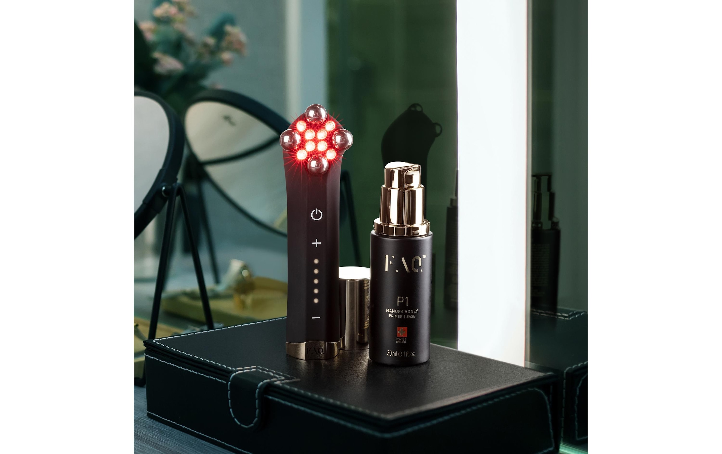 FOREO Appareil anti-âge »FAQ 402 Duales Mikrostrom-Tonisierungsgerät mit LED-Licht«