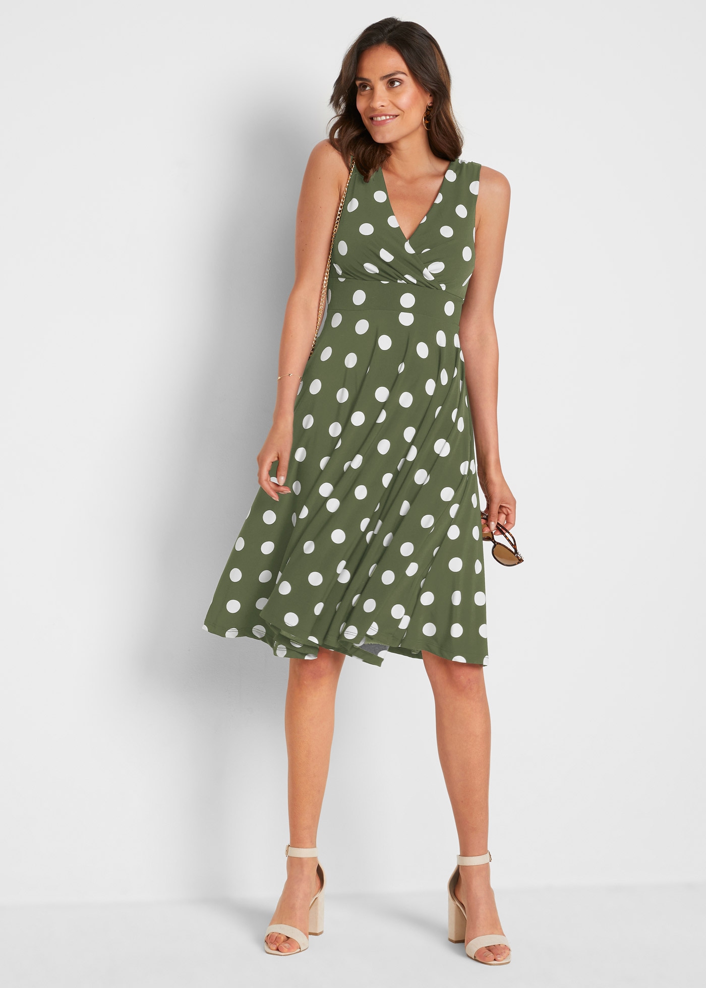 bonprix Robe t-shirt mit Punkt-Design, aus Polyester und Elasthan, Regular Fit, ärmellos