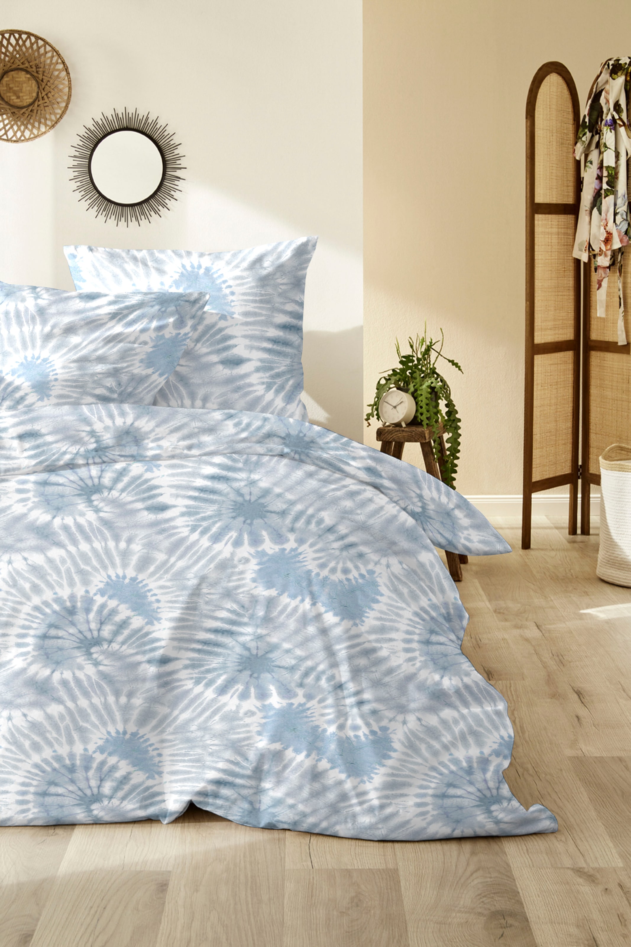 Primera Bettwäsche »Primera Renforce-Bettwäsche Swirl«, in einem lebhaften Batik-Look