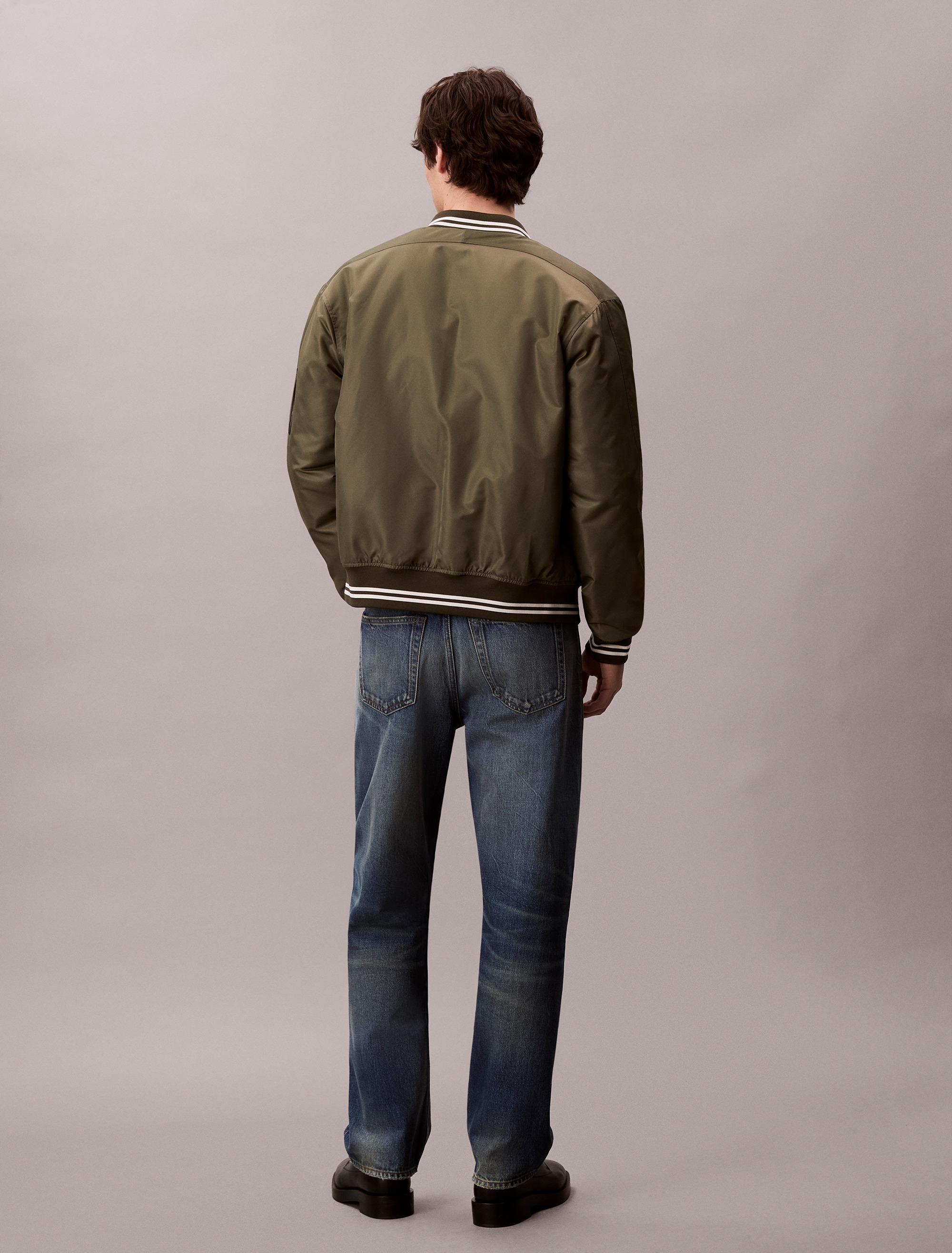 Calvin Klein Collegejacke »LS JEANS TIPPED HERO BOMBER« ohne Kapuze Mit Rundhalsausschnitt, regular fit