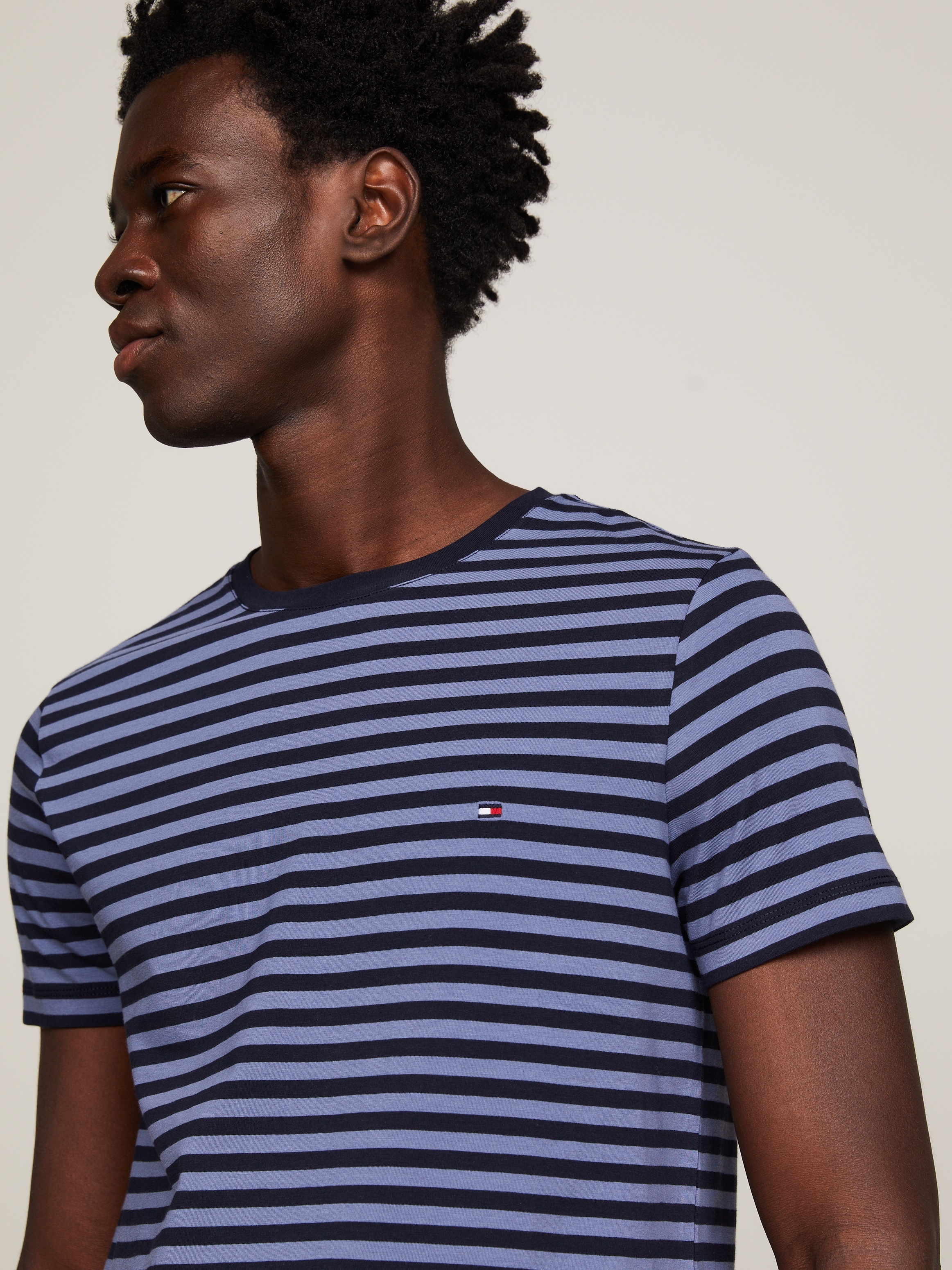 Tommy Hilfiger T-Shirt »STRETCH SLIM FIT TEE«, mit Rundhalsausschnitt