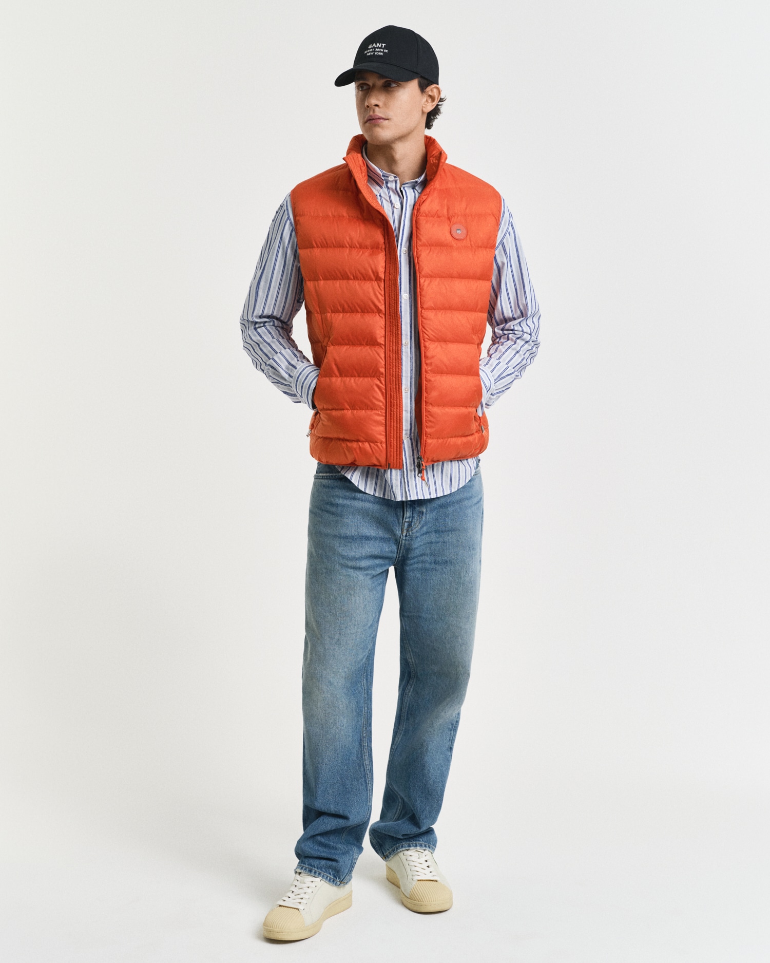 Gant Steppweste »LIGHT DOWN VEST«, Stehkragen, leicht, 2-Wege Reissverschluss