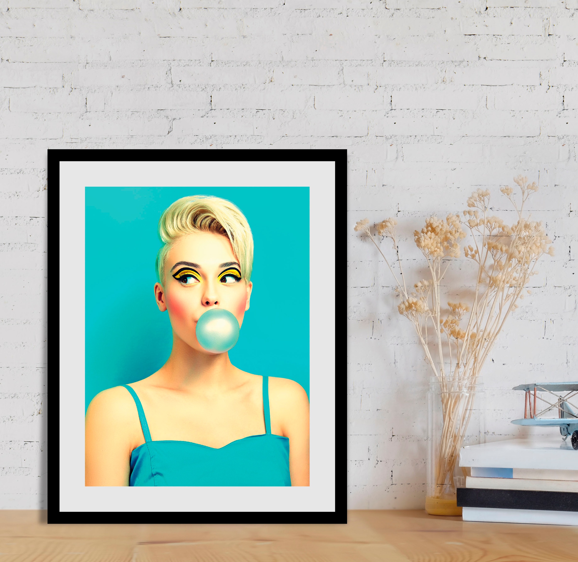 Image of queence Bild "Mintpower" Art Bilder von Frauen Fashion Frau Kunst Magazincover Mode 1 Stk. tlg. HD Premium Poster-Druck inkl. Holzrahmen