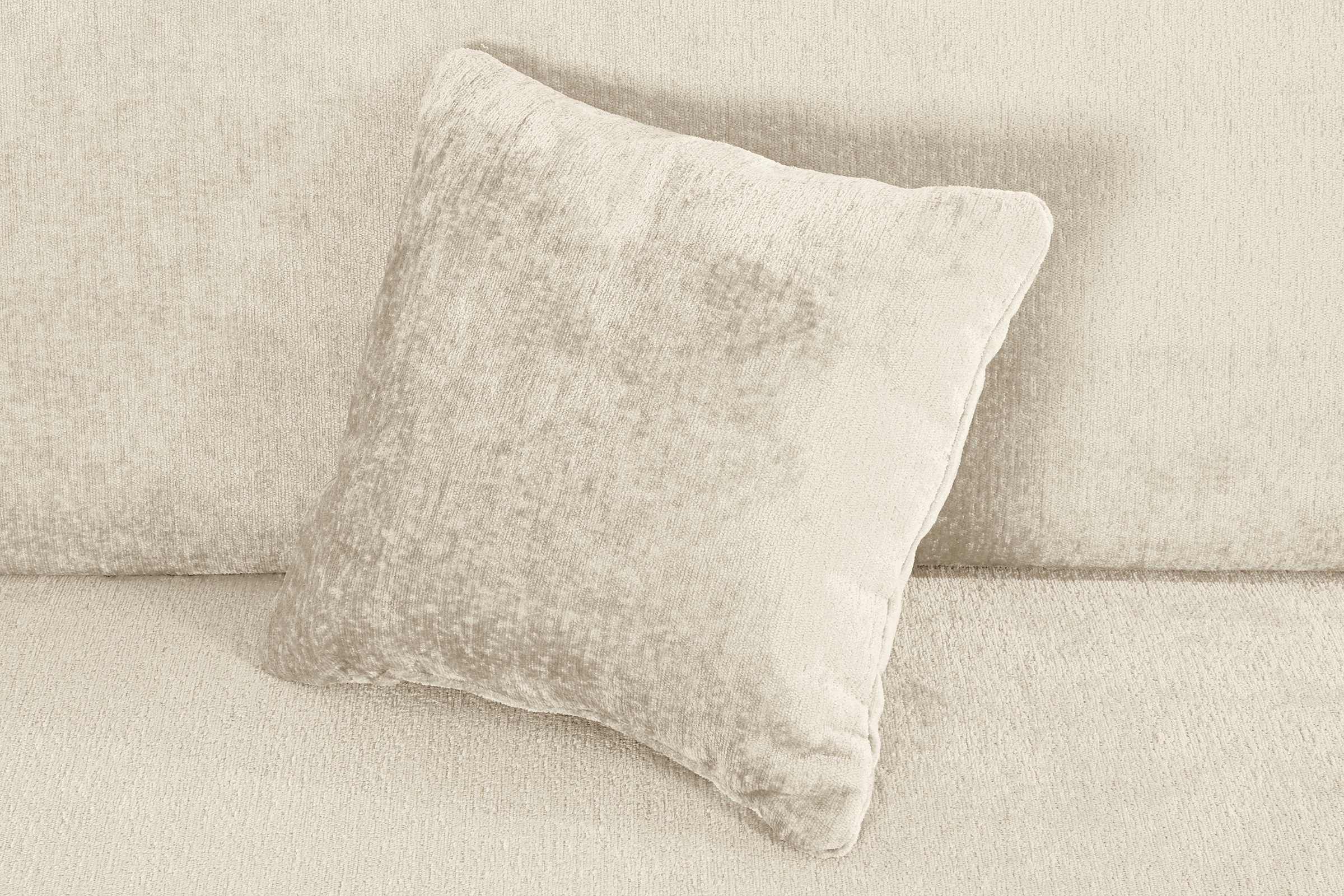 INOSIGN 2-Sitzer »Saltare, elegant und komfortabel, toller Designfuss«