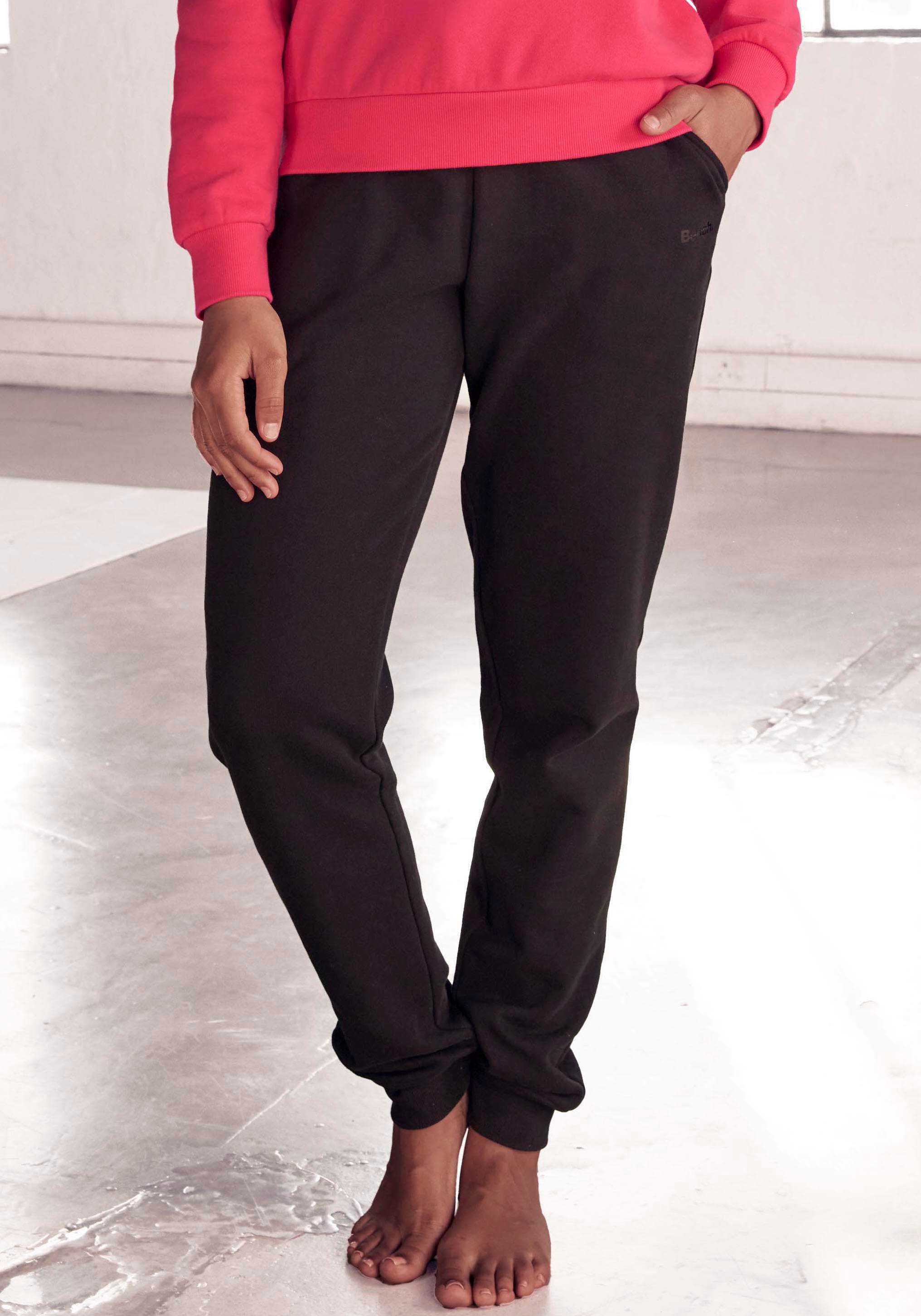 Sweatpants »-Loungehose«, mit kleinem Logodruck und seitlichen Taschen, Loungewear,...
