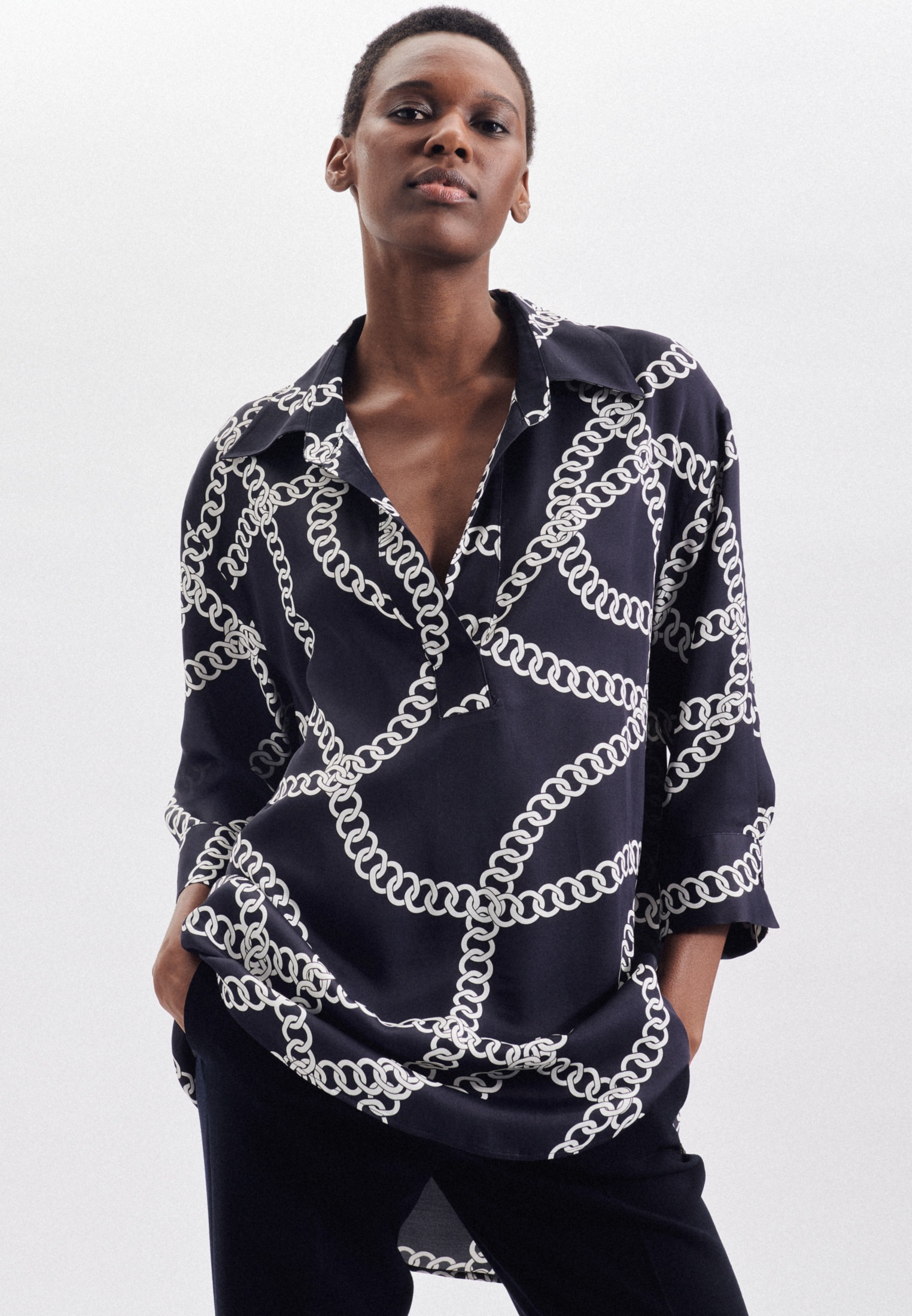 Image of seidensticker Klassische Bluse »Schwarze Rose«, Tunika Kettenprint bei Ackermann Versand Schweiz