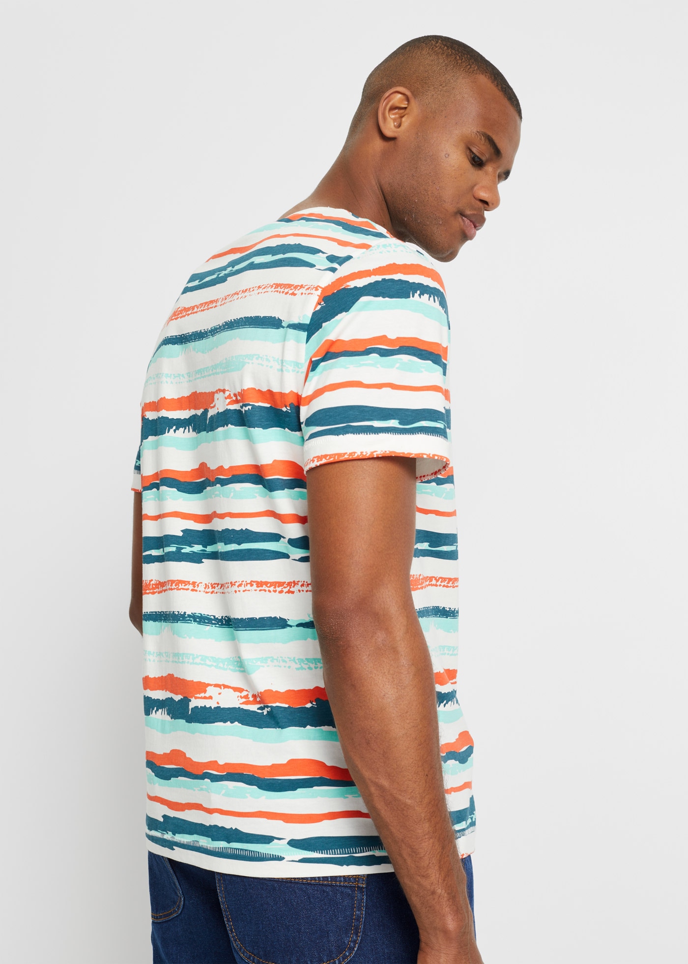 bonprix T-shirt coupe régulière, manches courtes, rayures multicolores, en coton