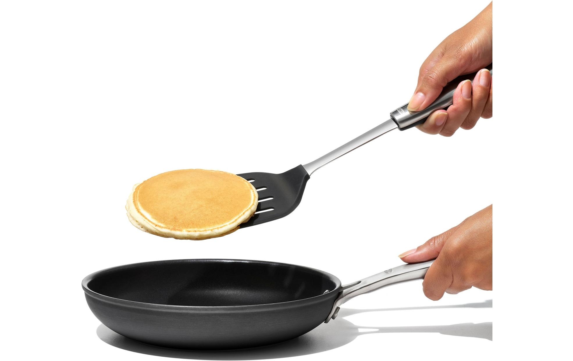 OXO Good Grips Spatule »OXO Silicone Flexible Turner« der Kopf besteht aus hitzebeständigem Silikon