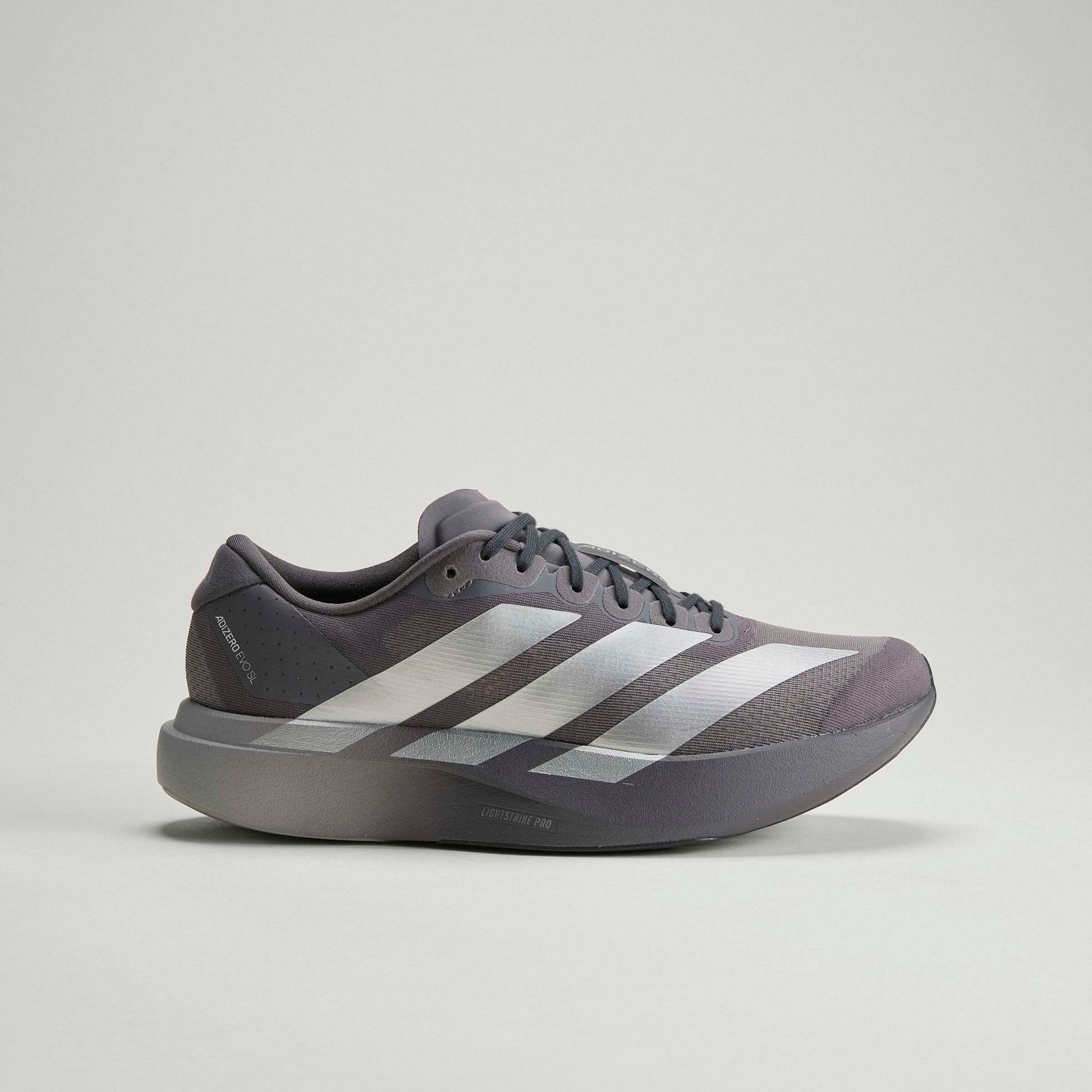 adidas Performance Chaussure de course »adizero Evo SL M«  inspiré du design de l'Adios Pro Evo