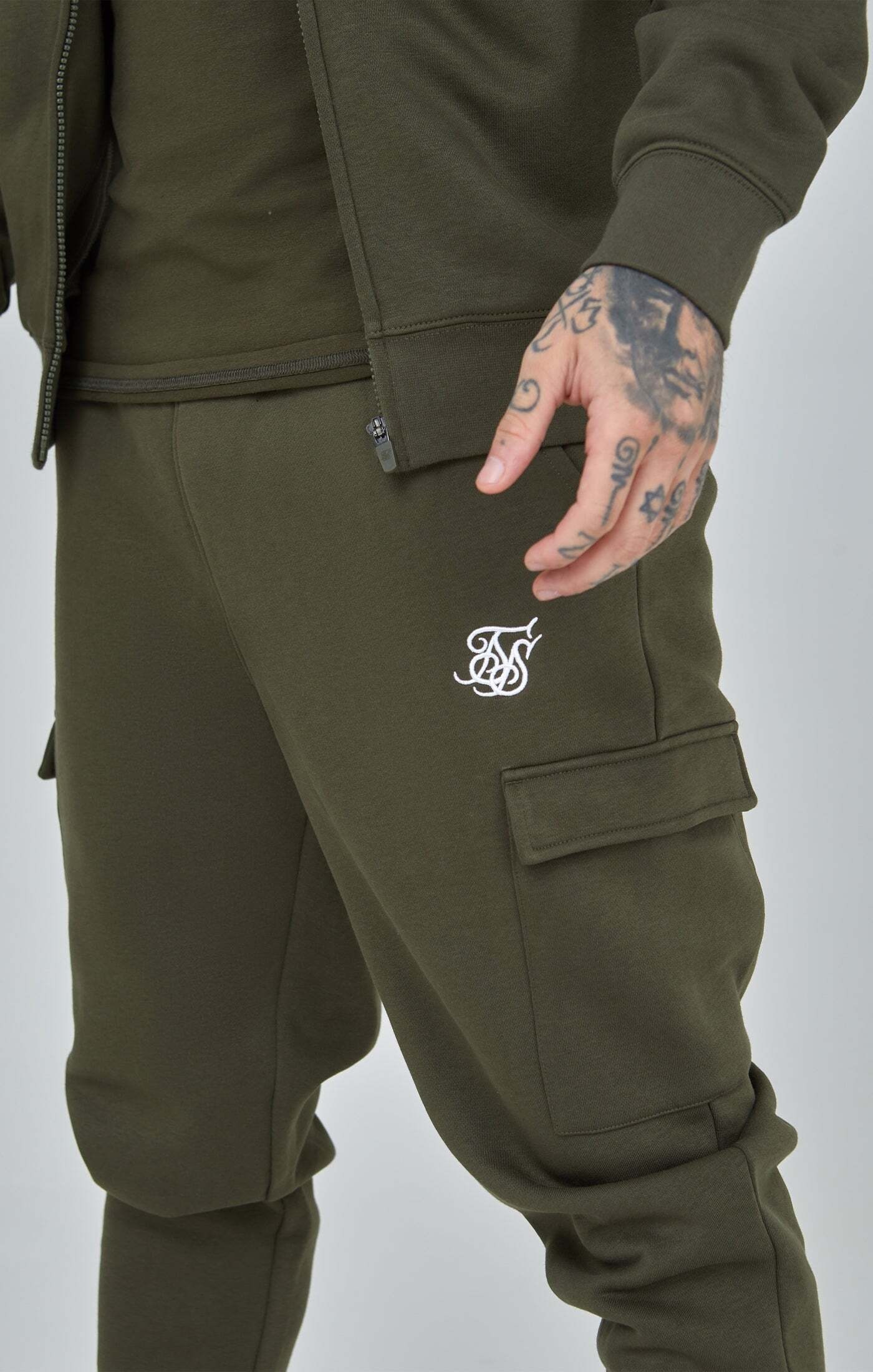 Siksilk Sweatpants »Siksilk Sweatpants Khaki Essential Cargo Jogger«