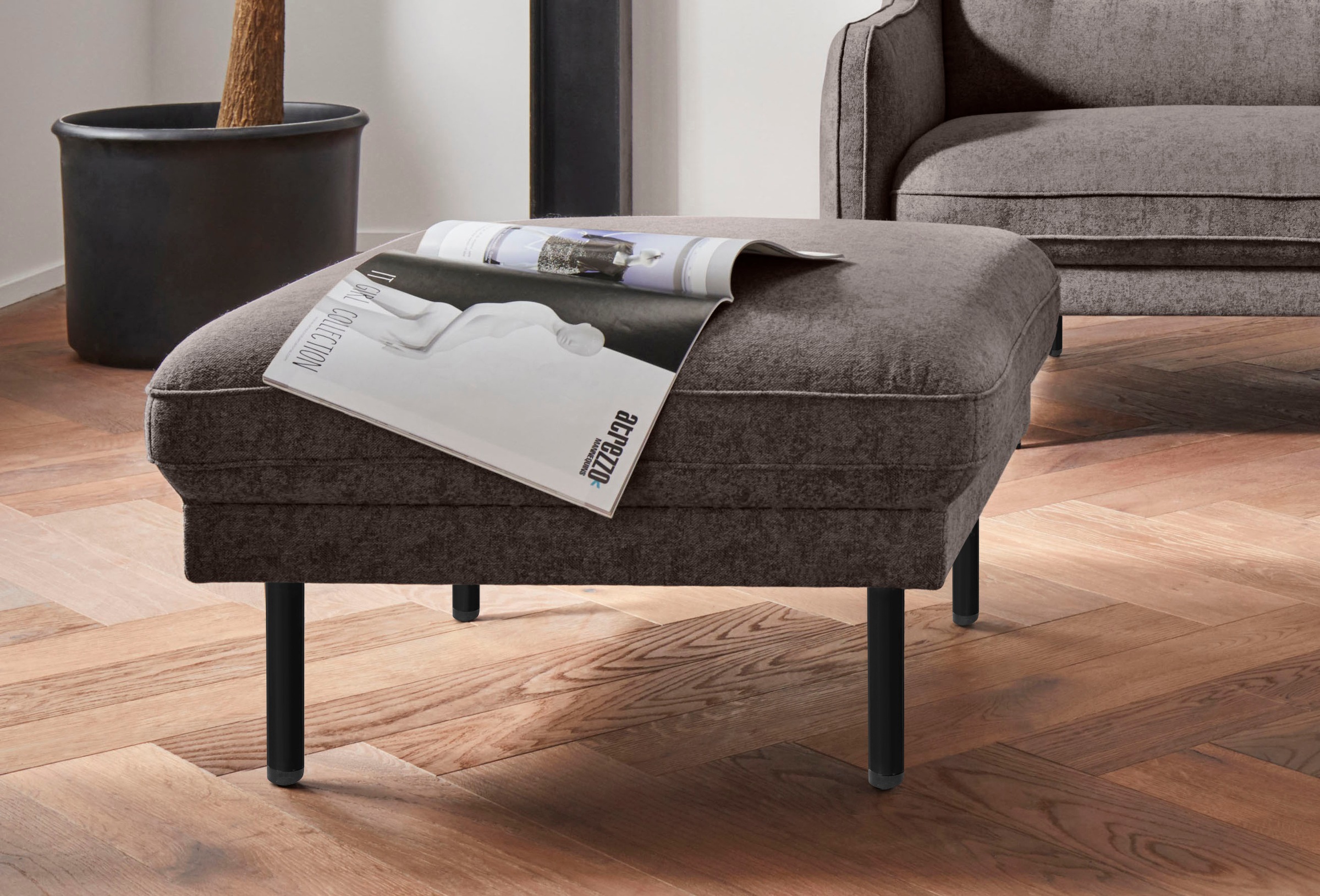 Image of andas Hocker »Nordfyn«, edles Design in 3 Bezugsqualitäten, Design by Morten Georgsen bei Ackermann Versand Schweiz