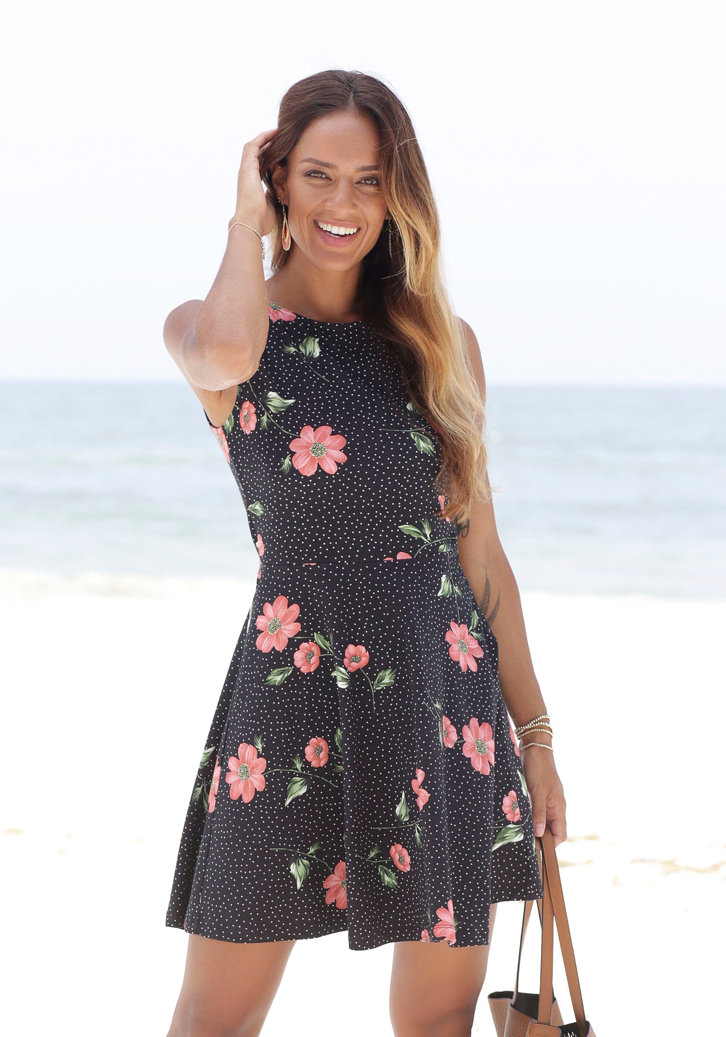 ♕ Beachtime Strandkleid, mit dezenten Pünktchen, Strandmode,  Strandbekleidung versandkostenfrei kaufen