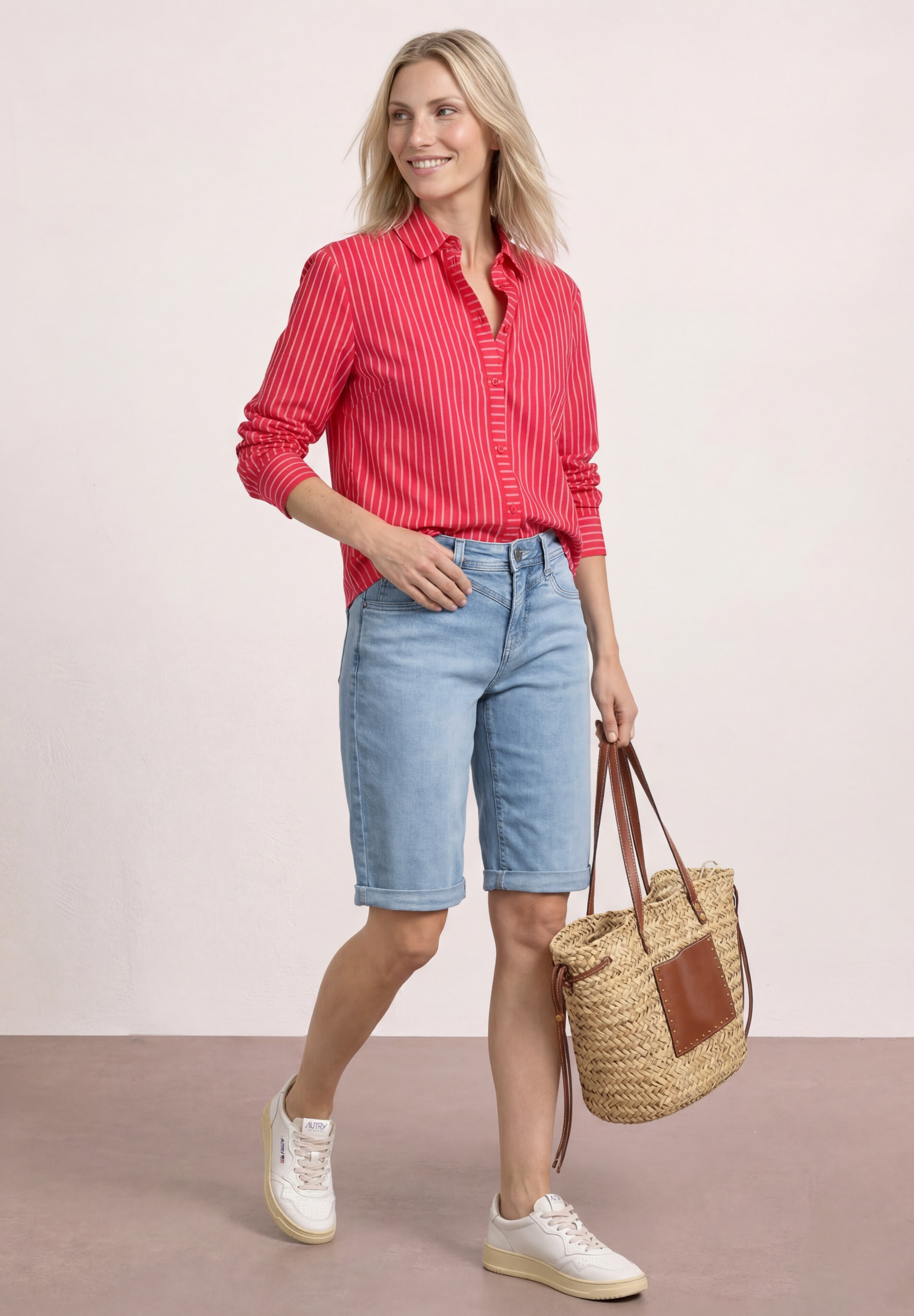 STREET ONE Bermuda »Style Jane«  bermuda slim leg avec détail revers