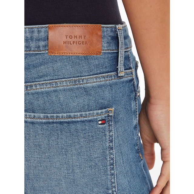 ♕ Tommy Hilfiger Bootcut-Jeans, mit Bügelfalten versandkostenfrei kaufen | Stretchjeans
