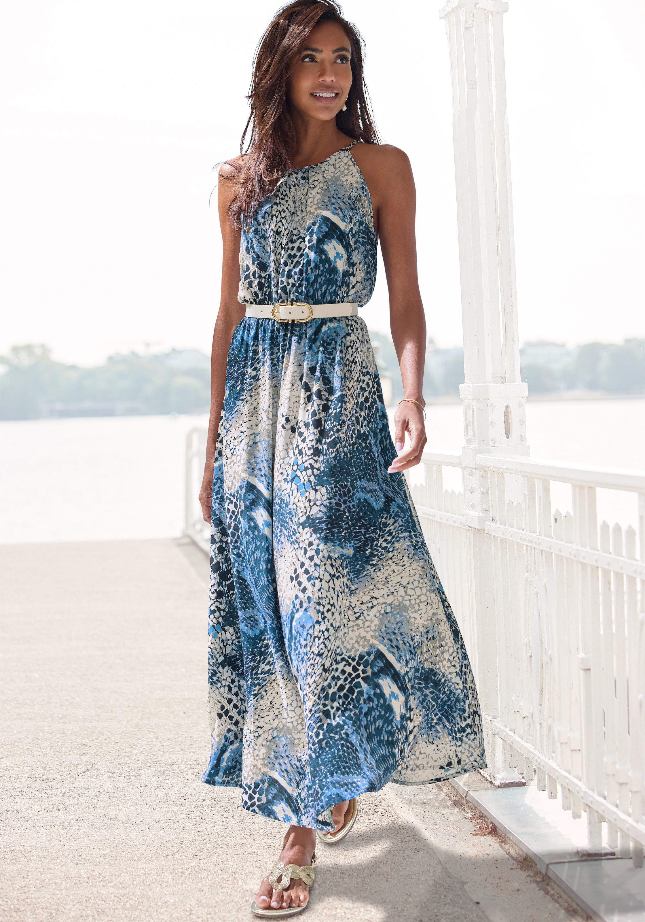 Image of LASCANA Maxikleid "mit Animalprint und Knopfleiste hinten, aus gewebter Viskose" luftiges Sommerkleid, elegantes Webkleid, casual