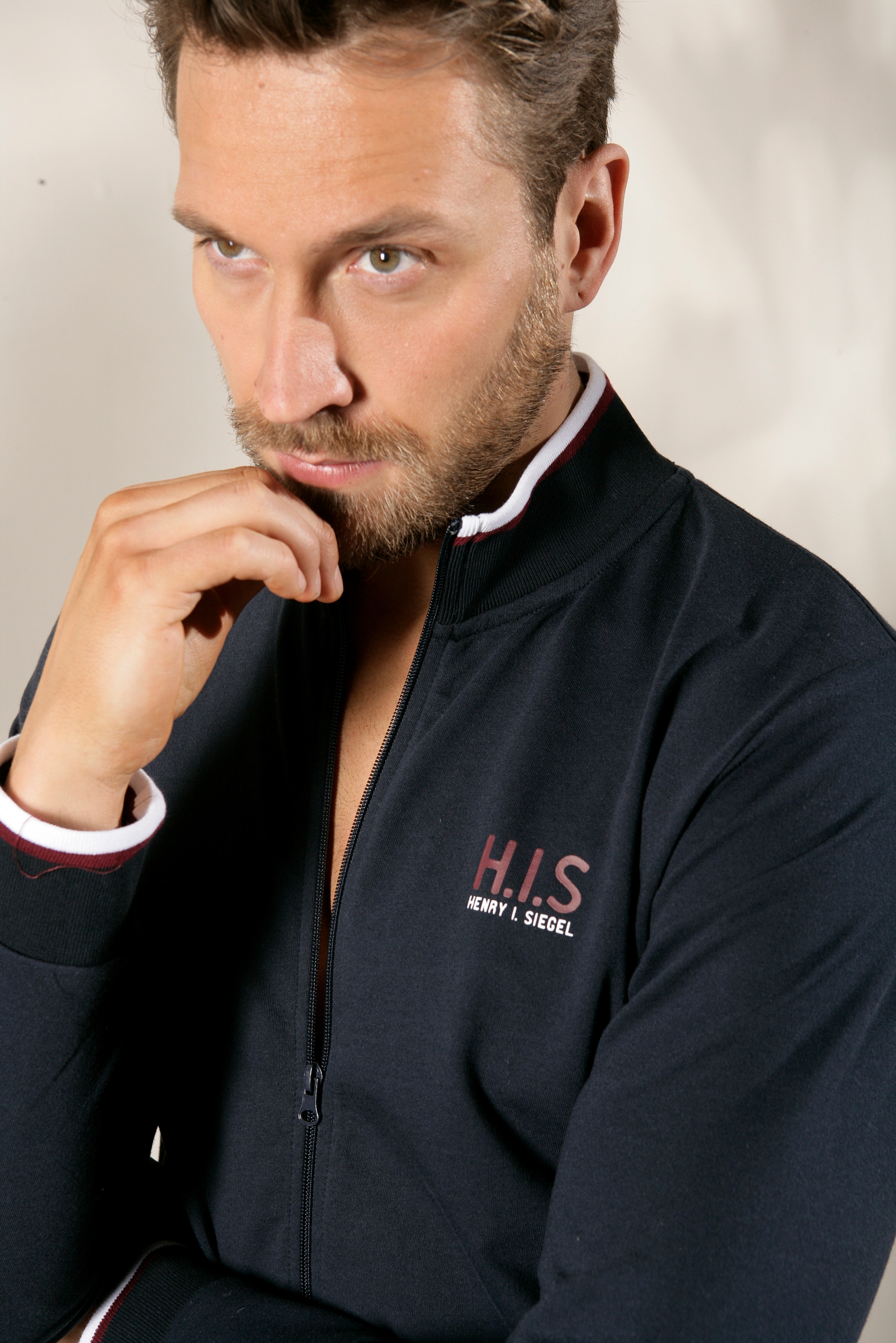 H.I.S Sweatjacke, Stehkragen mit Streifen