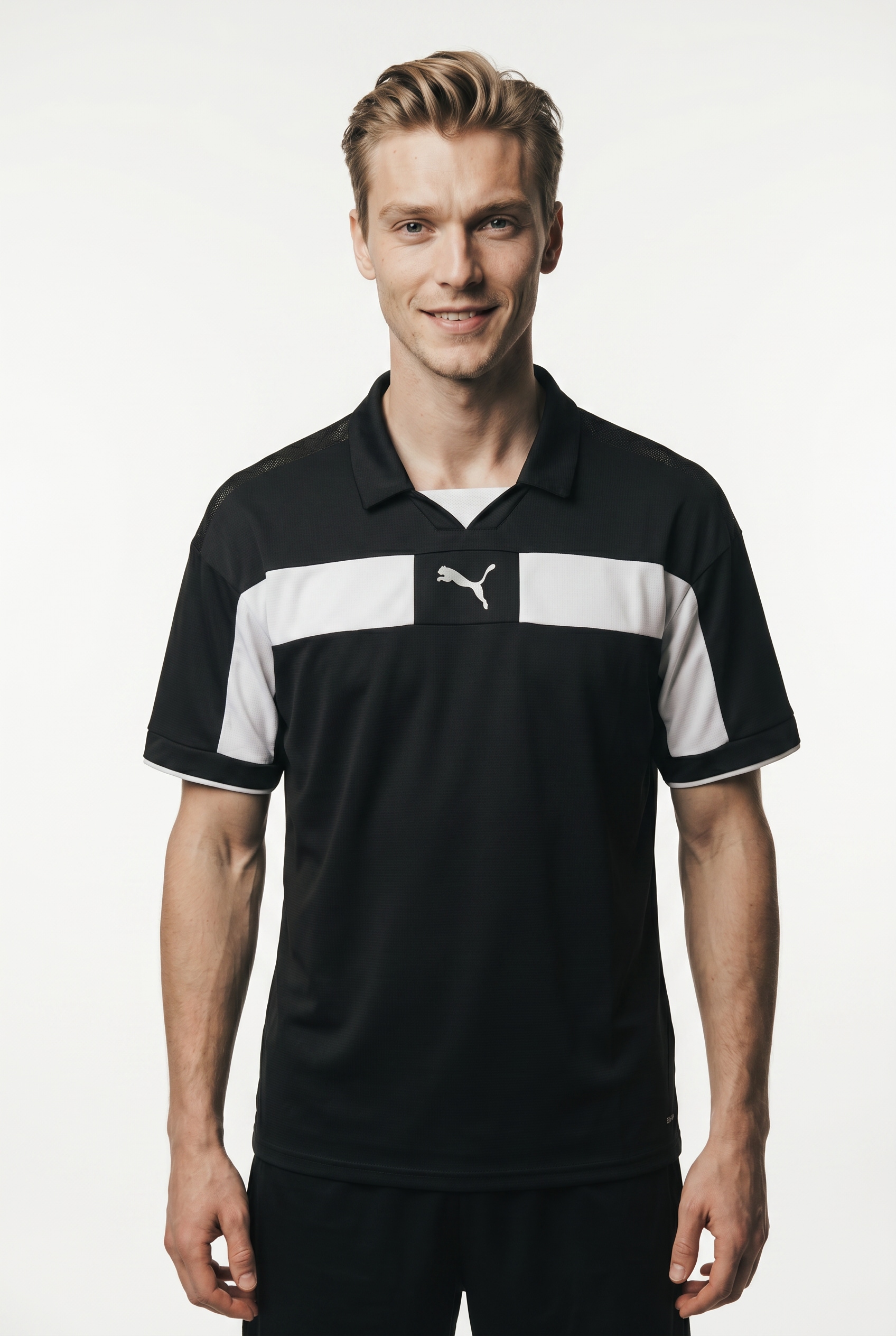 Image of PUMA Fussballtrikot "TEAMCLASSIC MATCH JERSEY" Fussball, Kurzarm, sportlicher Stil, aus Polyester
