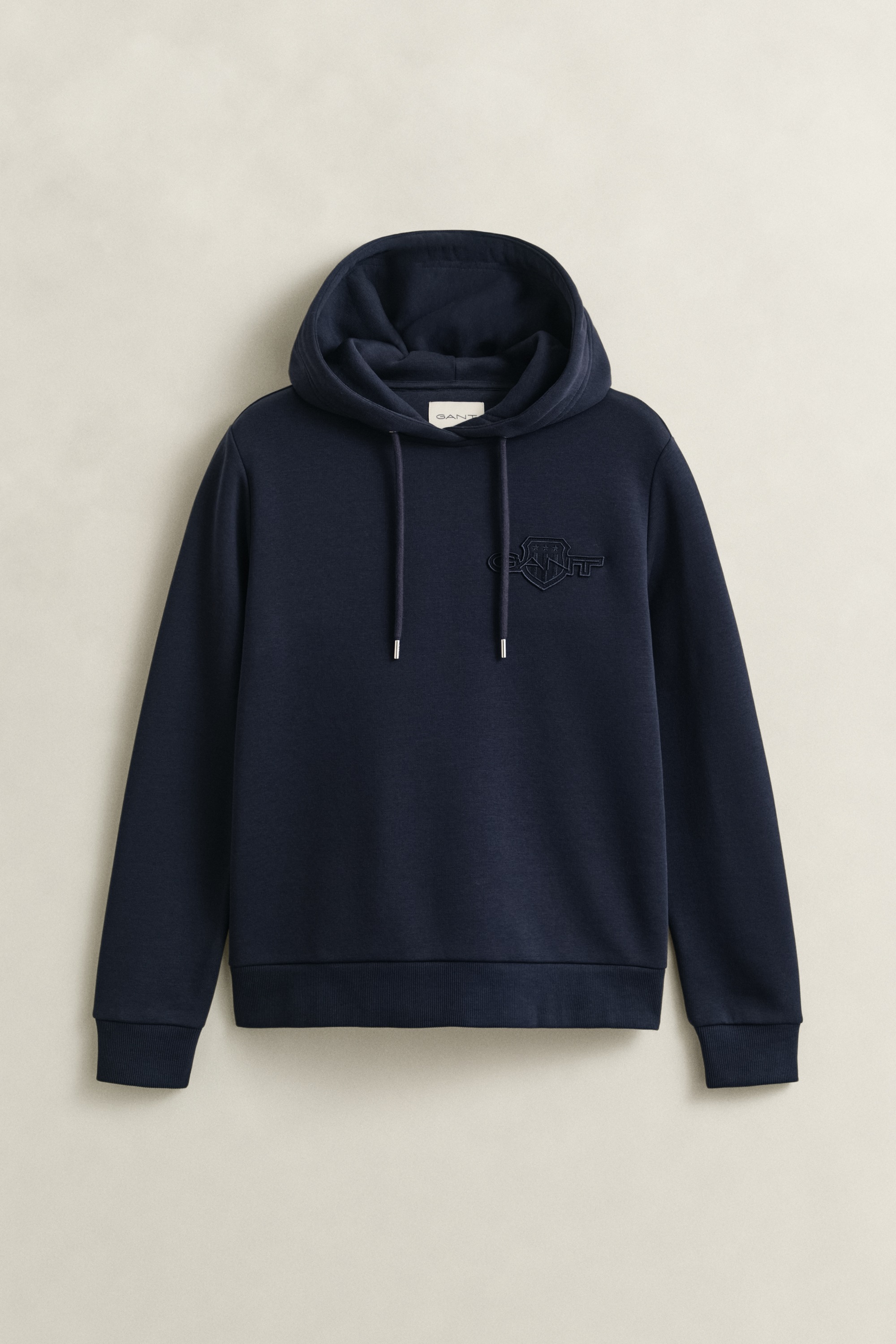 Gant Hoodie »REG TONAL SHIELD HOODIE«, Ton in Ton Stickerei, Rippbündchen
