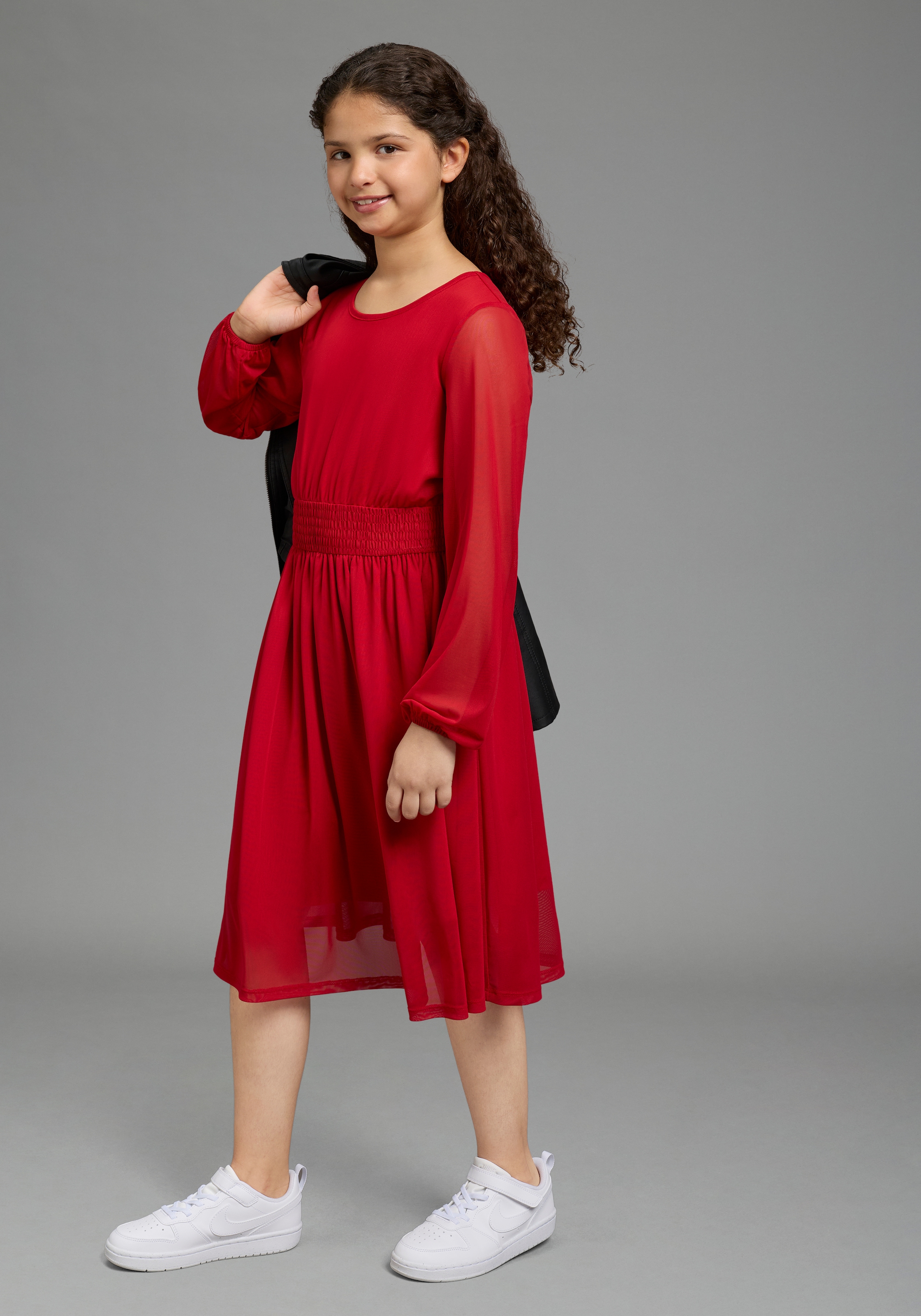 Bruno Banani Robe en mousseline de soie »Meshkleid mit transparenten Ärmeln für festliche Anlässe« Robe-tunique festive avec chiffon