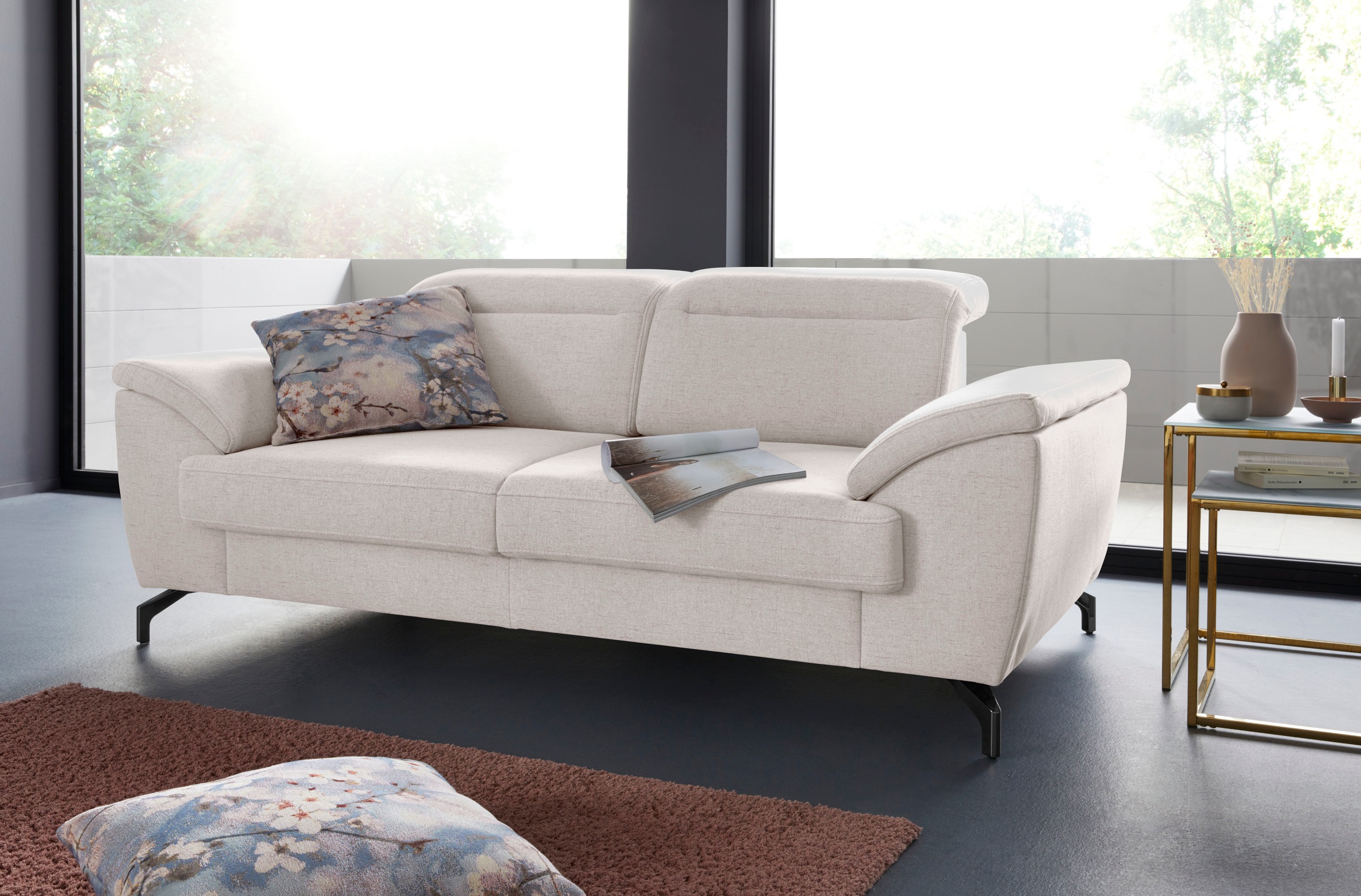 Image of sit&more 2-Sitzer, 12 cm Fusshöhe, inklusive Sitztiefenverstellung, wahlweise Kopfteilverstellung, wahlweise in 2 unterschiedlichen Fussfarben bei Ackermann Versand Schweiz