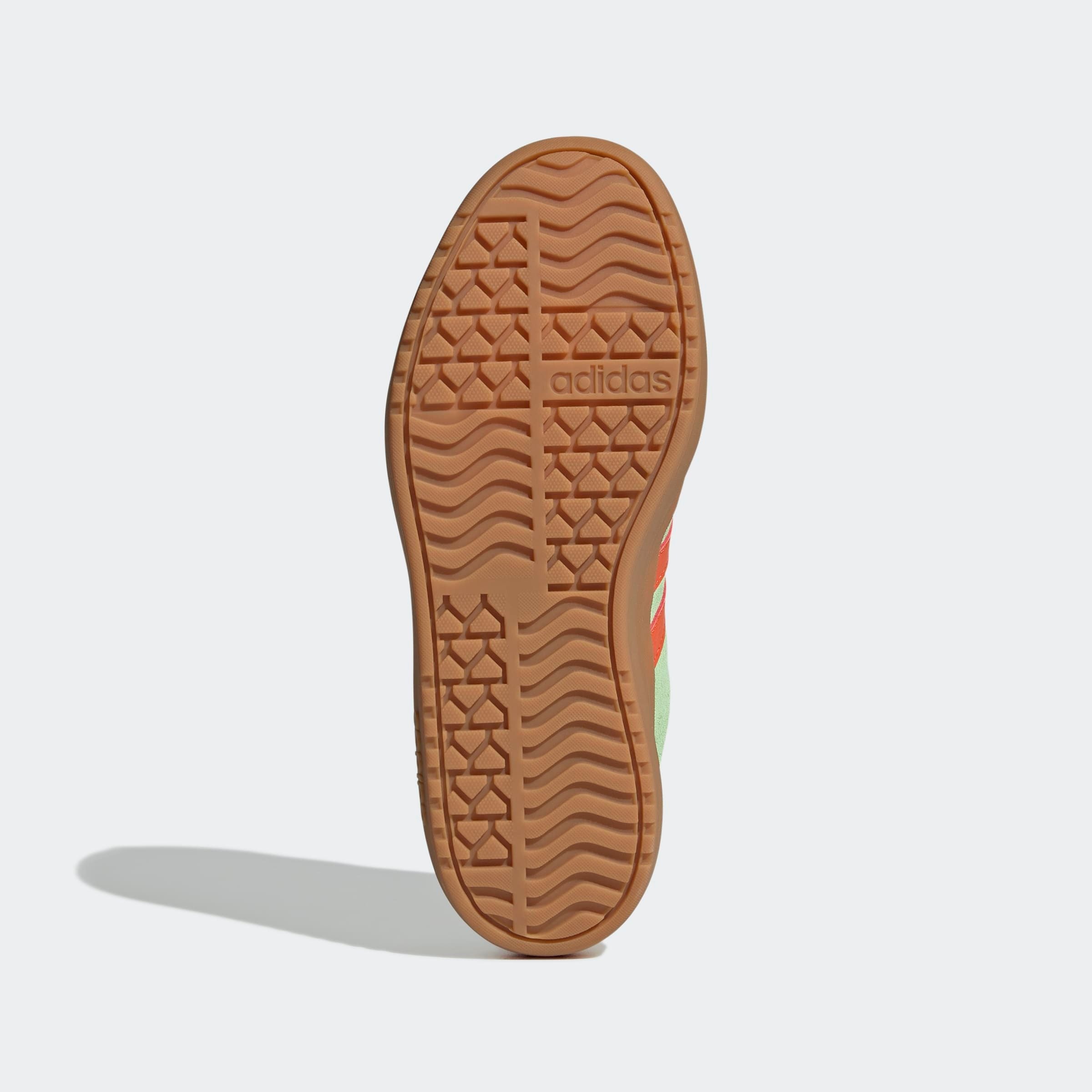 adidas Sportswear Plateausneaker »VL COURT BOLD LIFESTYLE KIDS«, Design auf den Spuren des adidas Gazelle Bold