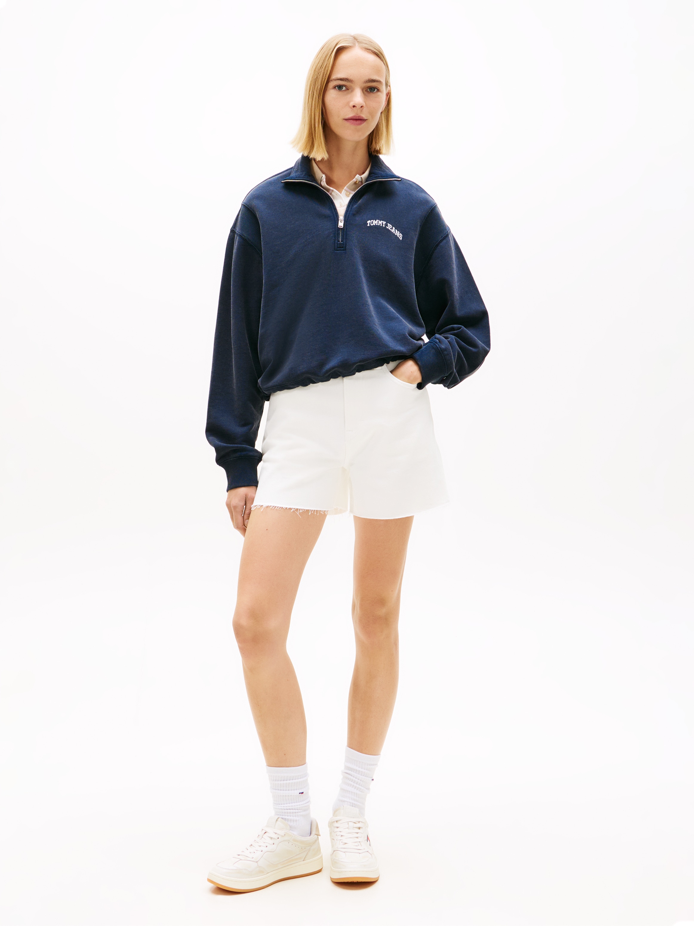 Tommy Jeans Short en jean »MOM SHORT BJ4199« taille haute style années 90