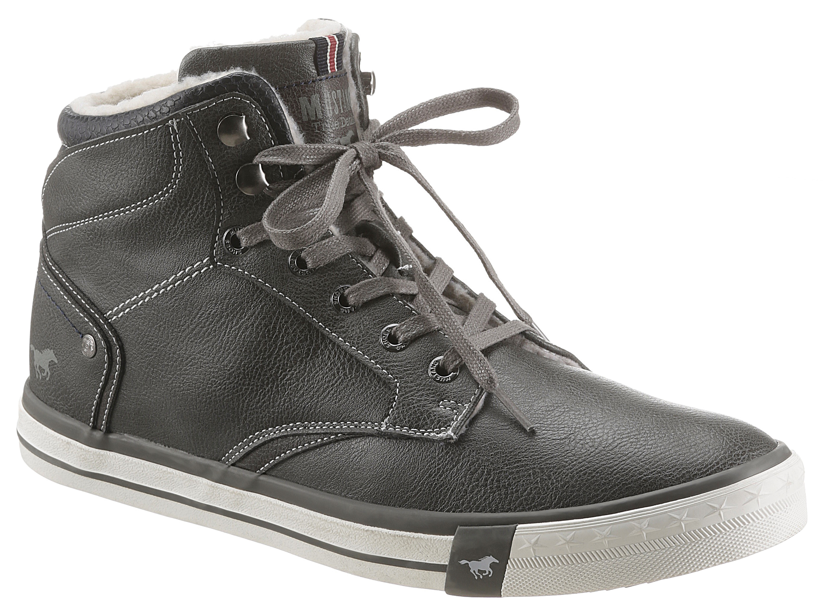 Sneaker, mit zweckmässigem Innenreissverschluss