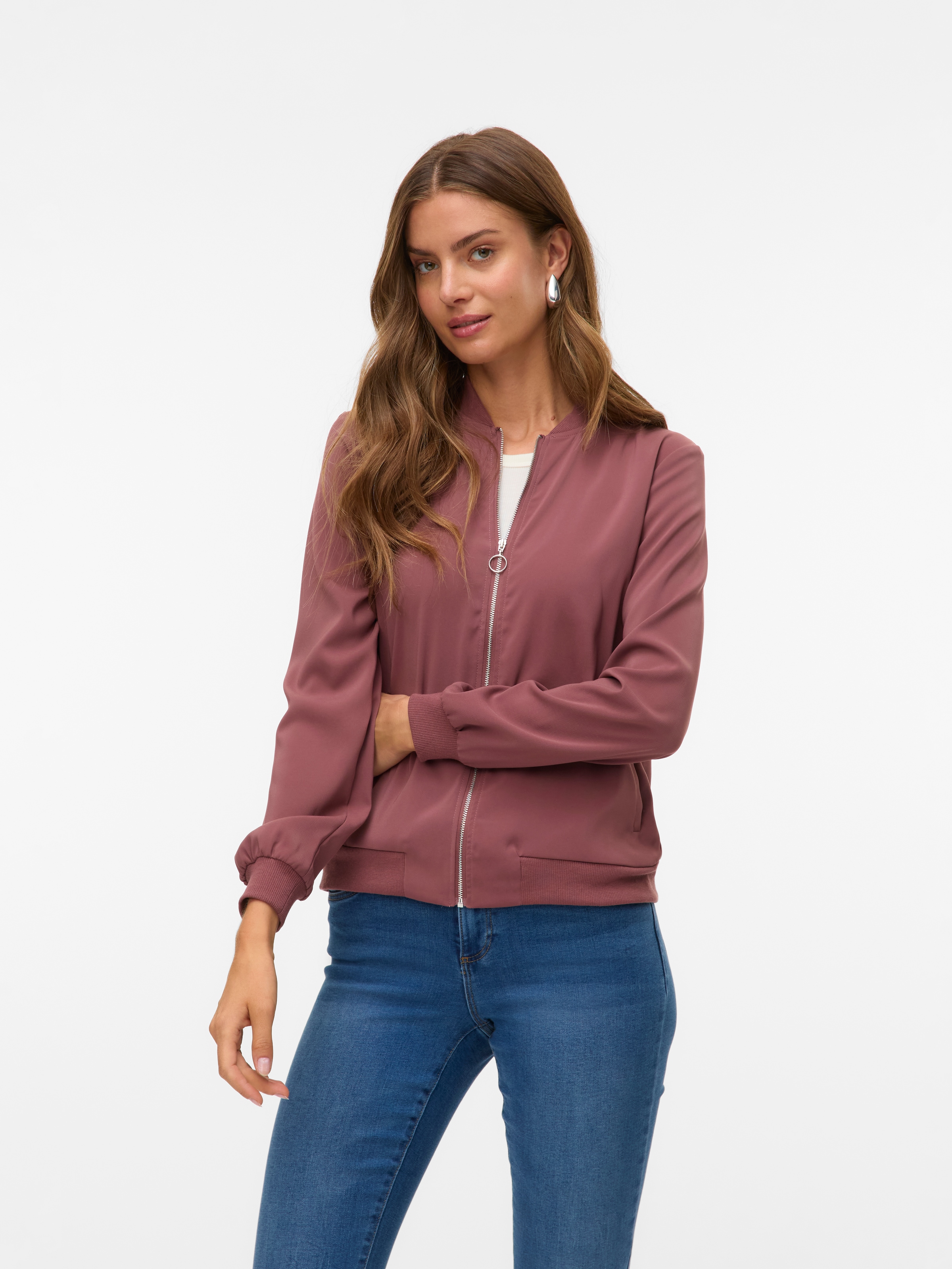 Vero Moda Veste bomber »VMCOCO L/S BOMBER NOOS« in modisch kurzer Form, mit Stretch