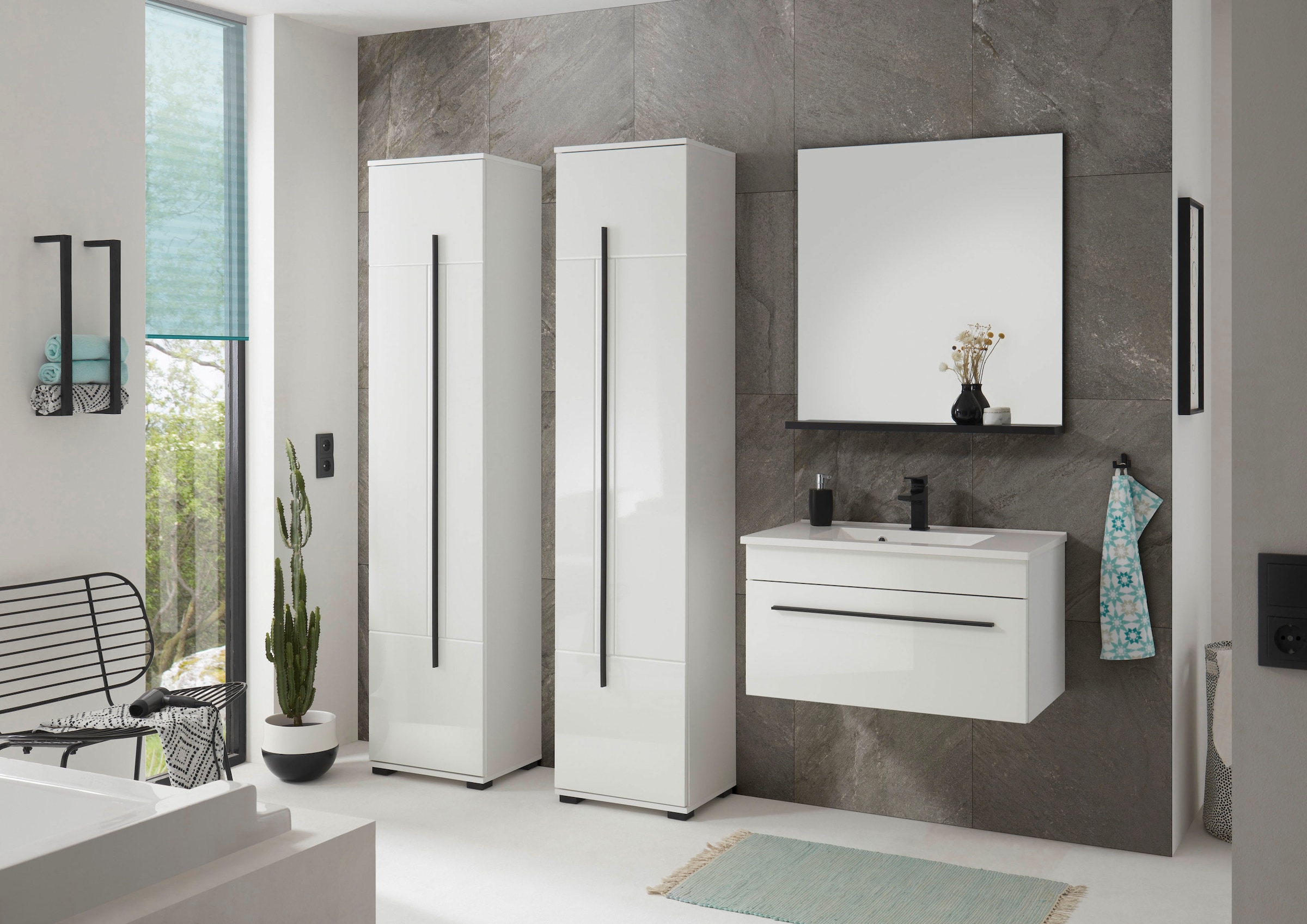 INOSIGN Badmöbel-Set »Cantara, Bad im modernen Design, 4-teiliges Badezimmer«, (Set, 4 St.), Waschtisch, Schränke und Spiegel, in Weiss Hochglanz, viel Stauraum