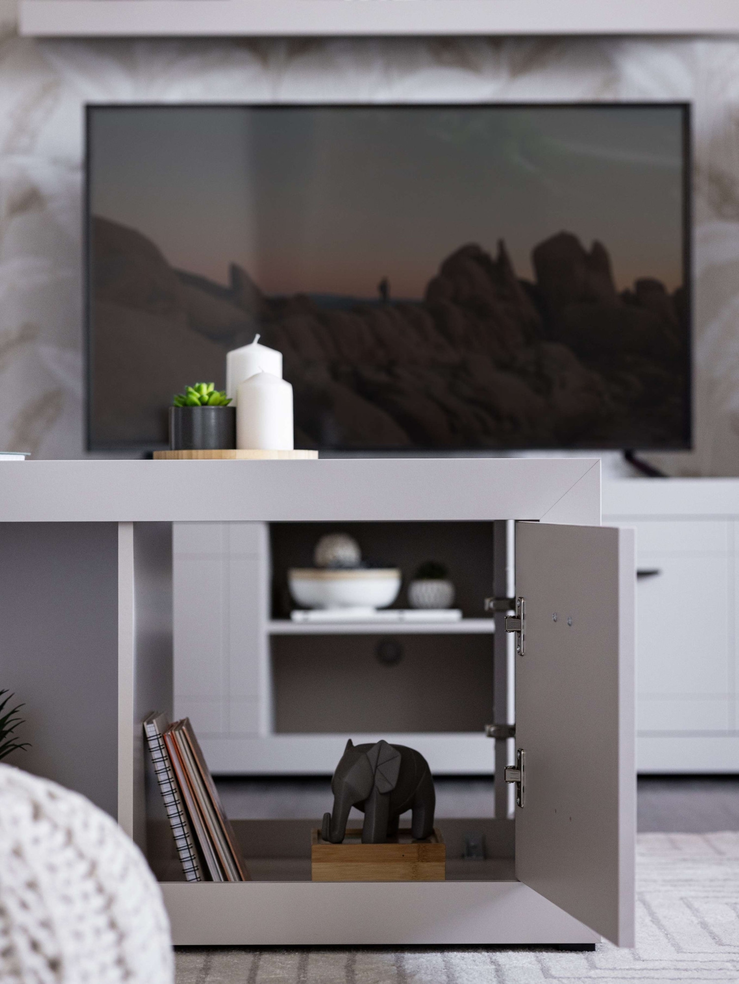 Home affaire Couchtisch »Warwick, Wohnzimmertisch, Sofatisch, Beistelltisch, Kaffeetisch« Eleganter Couchtisch in Kaschmir mit viel Stauraum, Heissfolienprägung