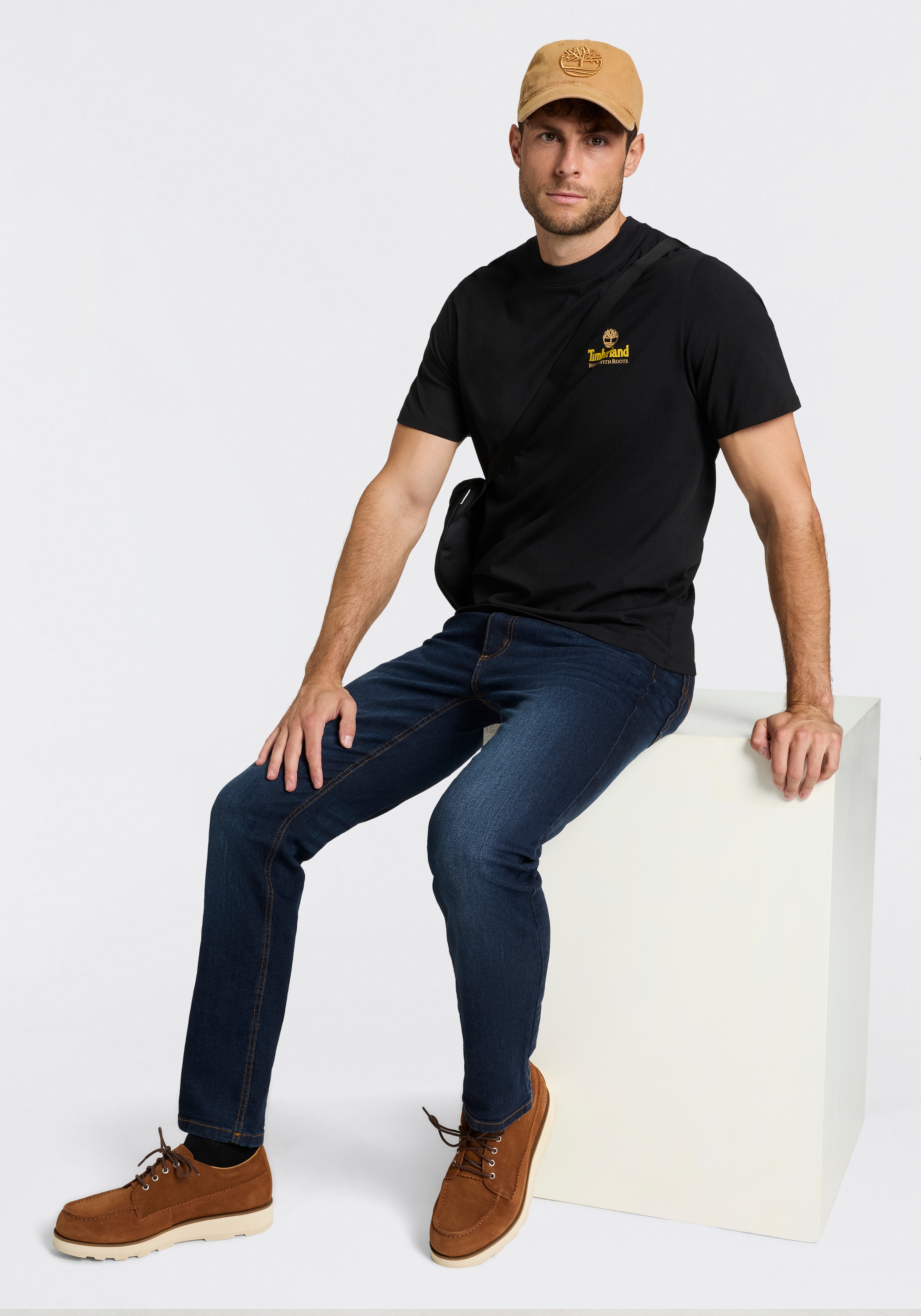 Timberland T-Shirt »Illustrated Tree Logo Back Graphic« mit Baumwolle, Kurzarmdesign