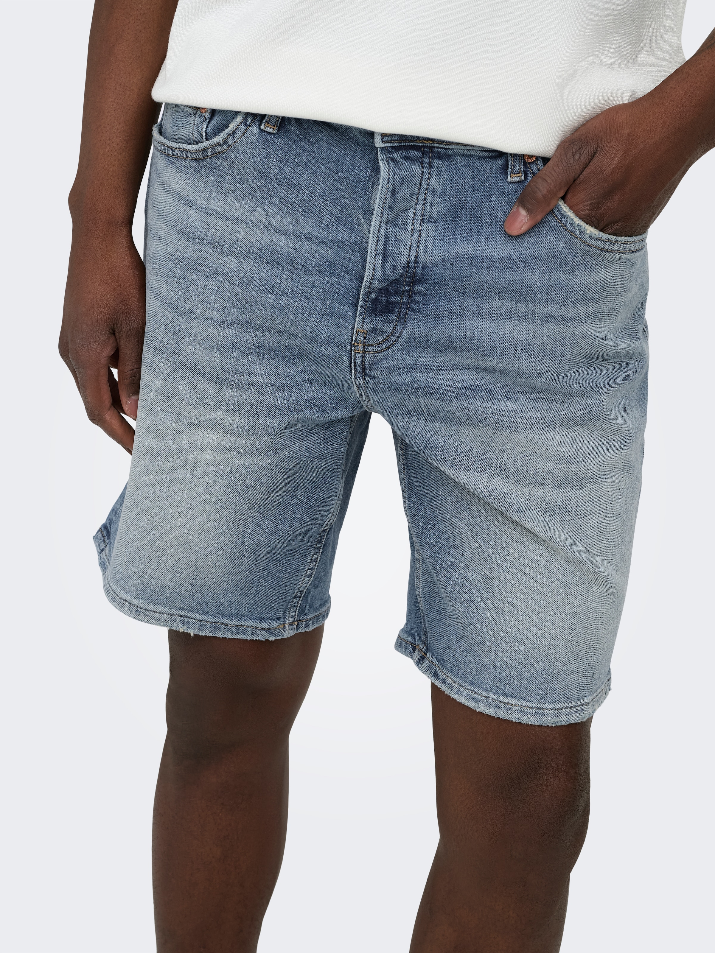 Image of ONLY & SONS Jeansshorts "ONSEDGE PER LBT 6966 DOT DNM SHORTS NOOS" Baumwollmischung, straight fit