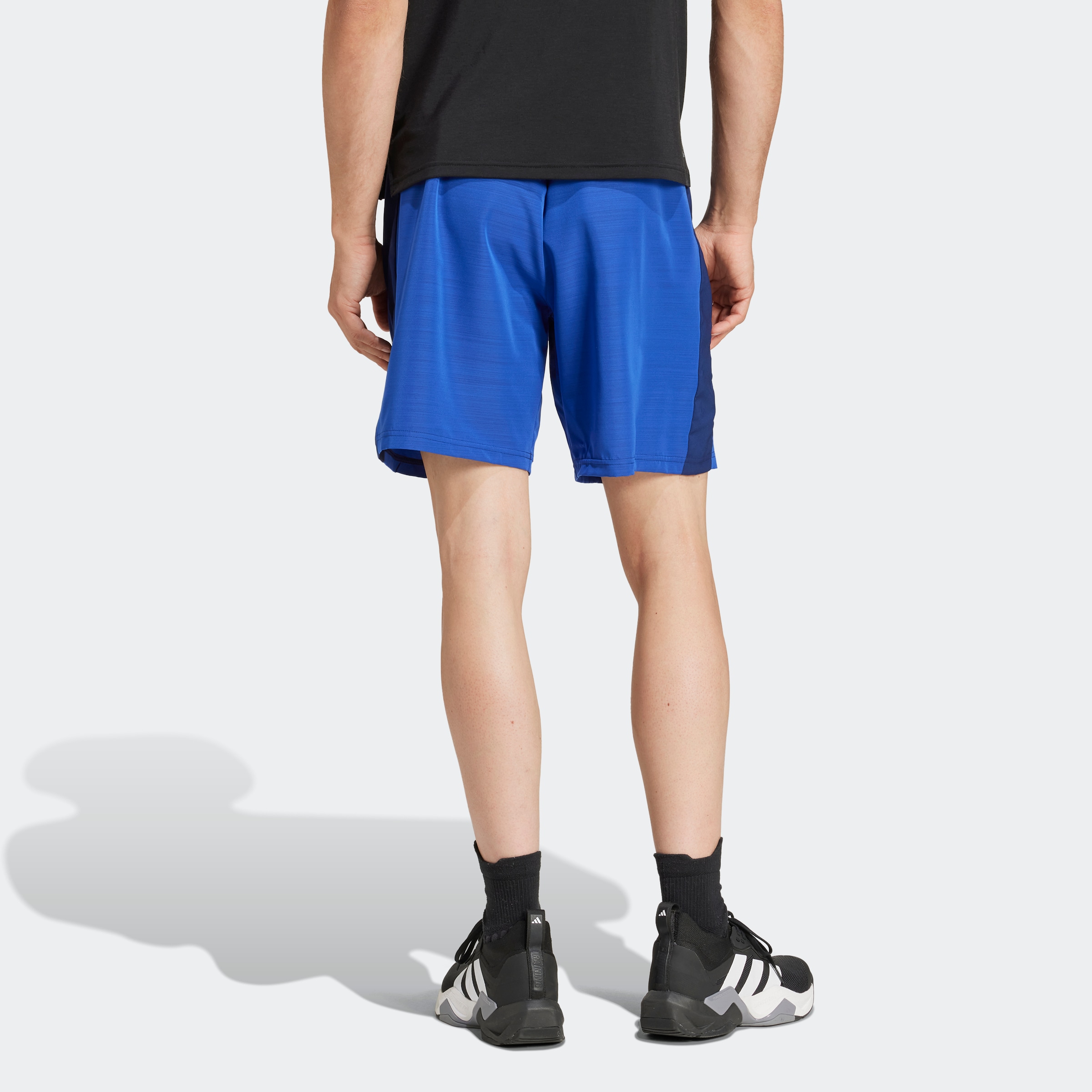 adidas Performance Shorts »TR-ES WV MEL S«, (1 tlg.), Trainingsshorts, meliert, leicht & atmungsaktiv