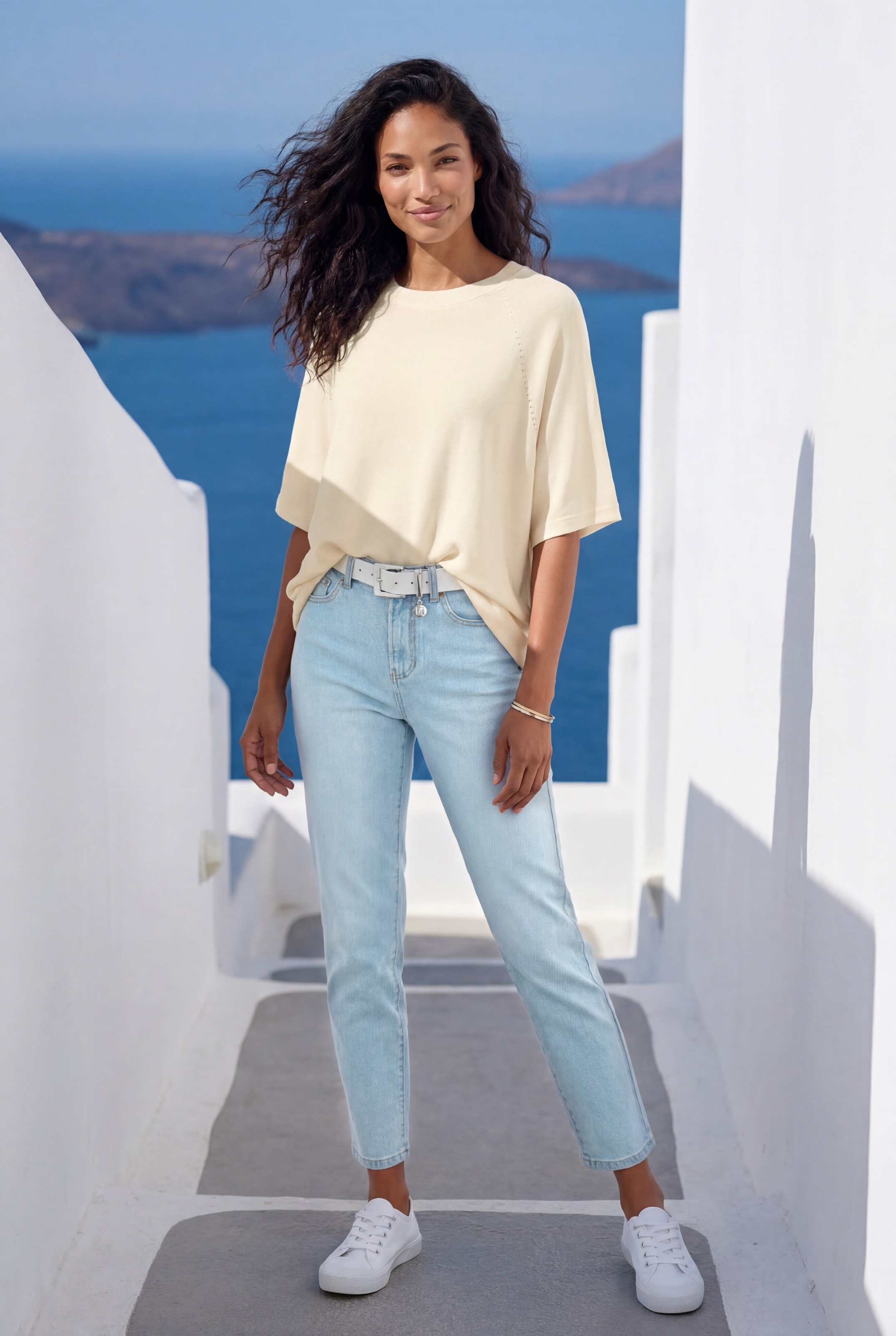 Vivance Kurzarmshirt »mit Lochstrickmuster« aus Viskose-Strick