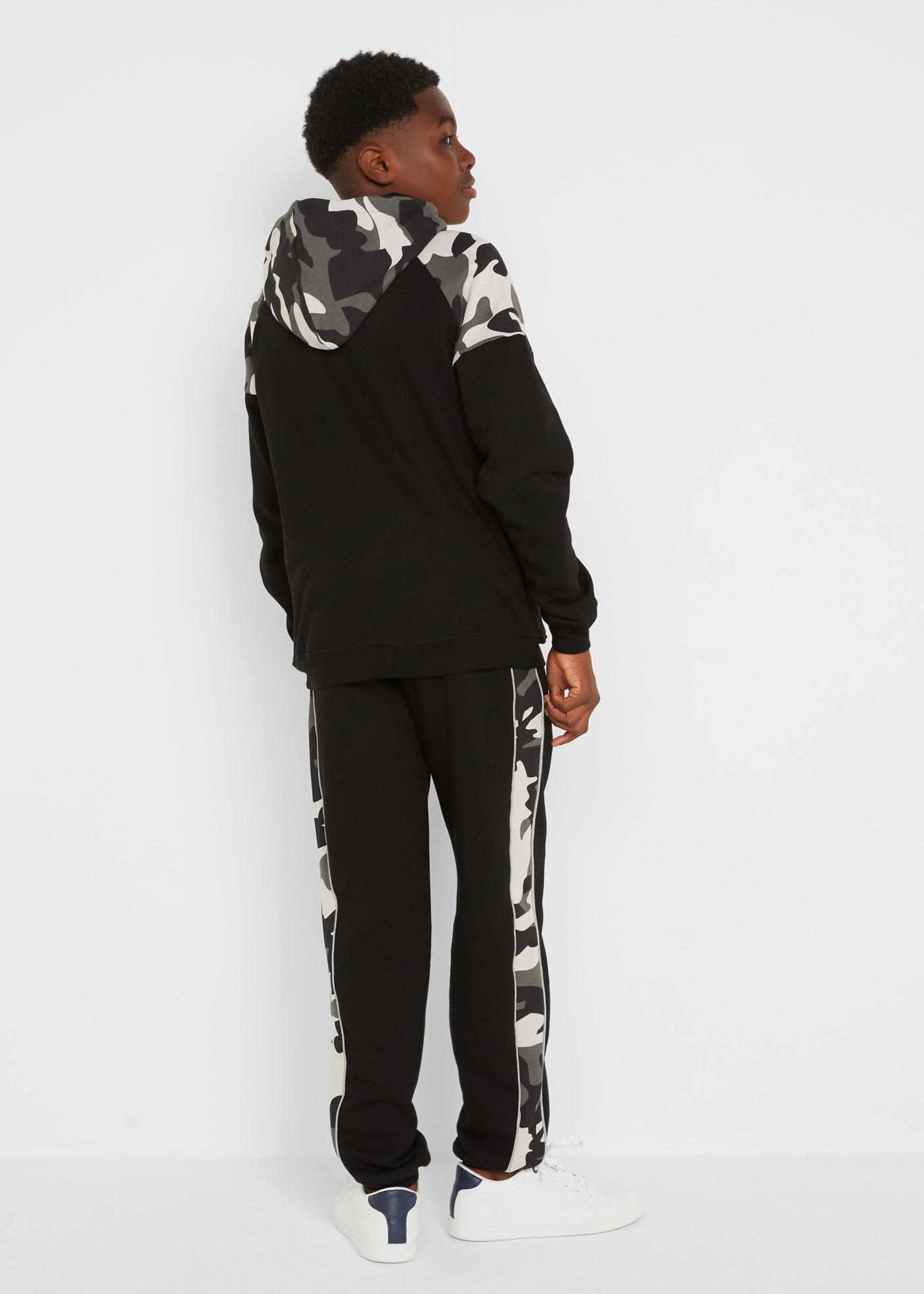 bonprix Langarmshirt & Hose »Sweatshirt & Jogginghose« Set, 2, 