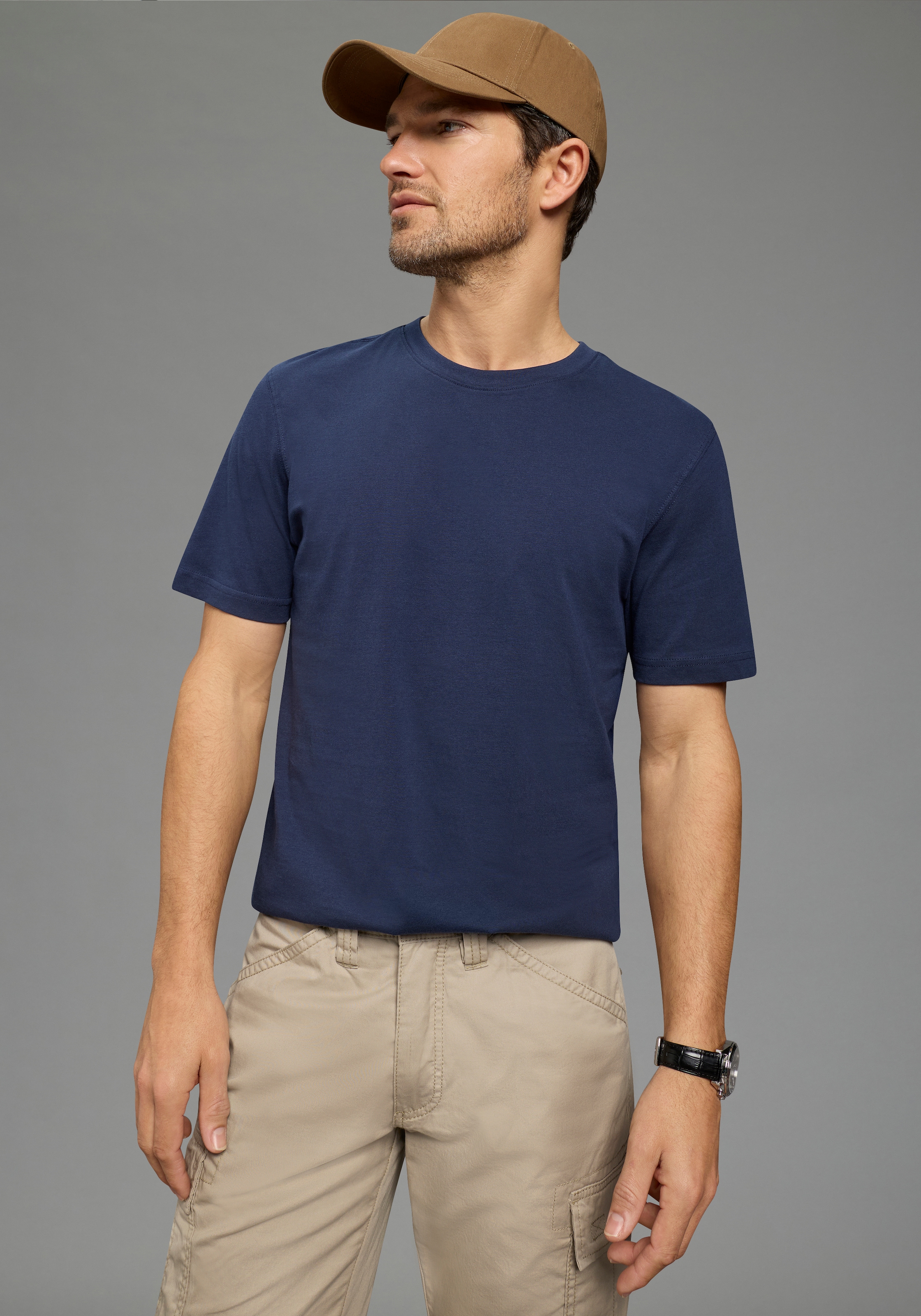 Man's World Shirt à col rond 5er-Pack,  Kurzarm,  Regular Fit,  unifarben,  Rundhals,  aus Baumwolle