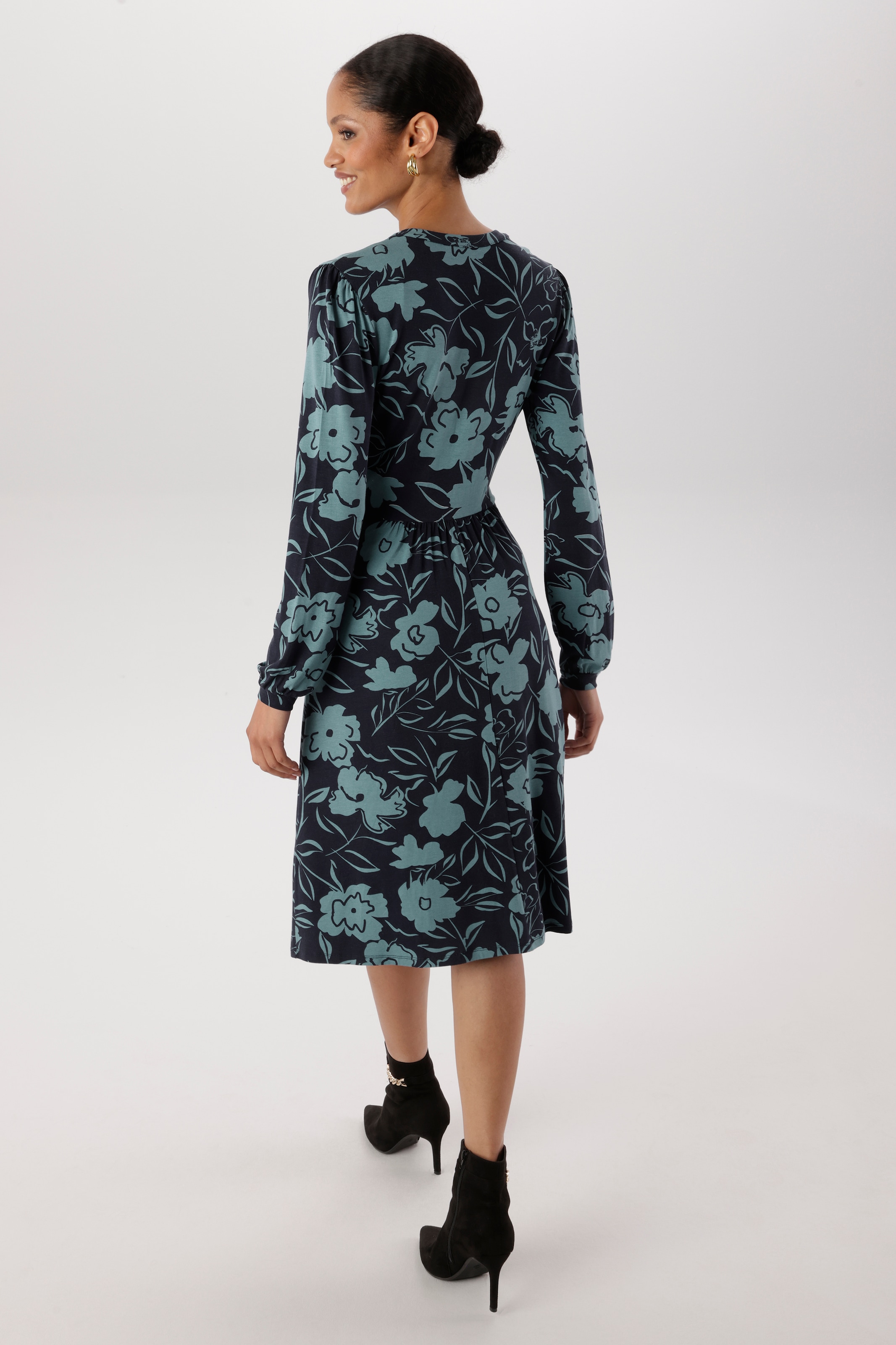 Aniston SELECTED Robe en jersey avec deux poches à prise - NOUVELLE COLLECTION