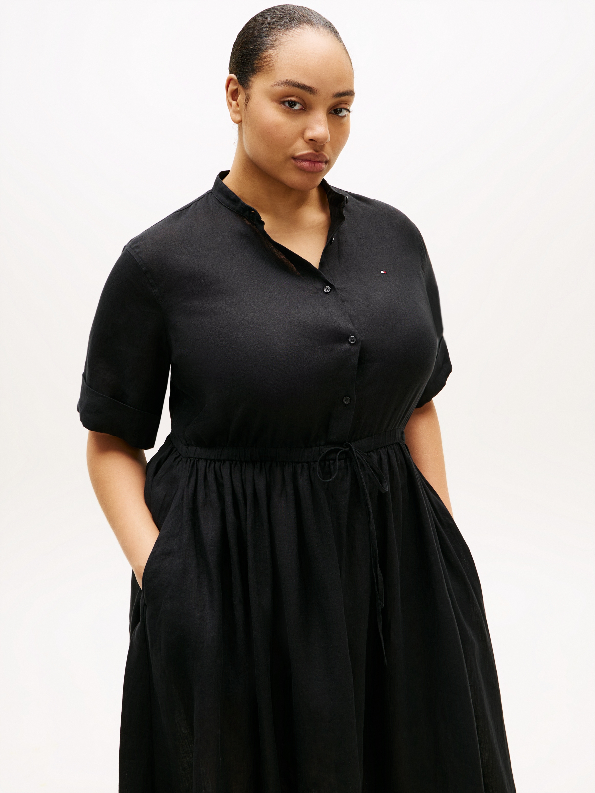 Tommy Hilfiger Curve Robe midi »CRV LINEN MIDI SHIRT DRESS SS« en grandes tailles, taille avec cordon de serrage
